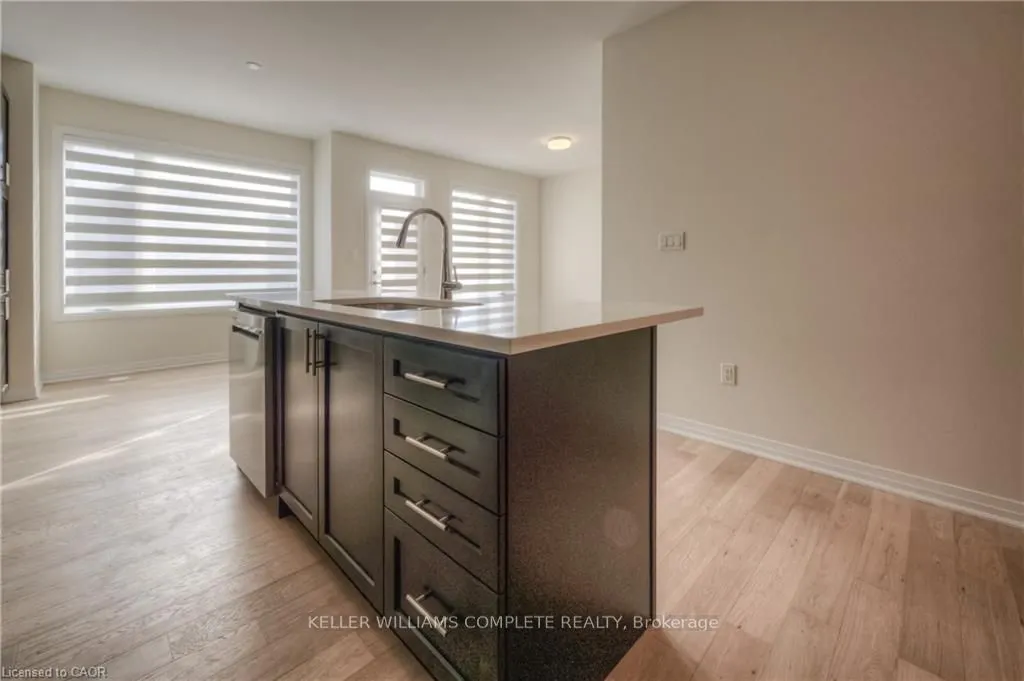 104 Settlers Road E