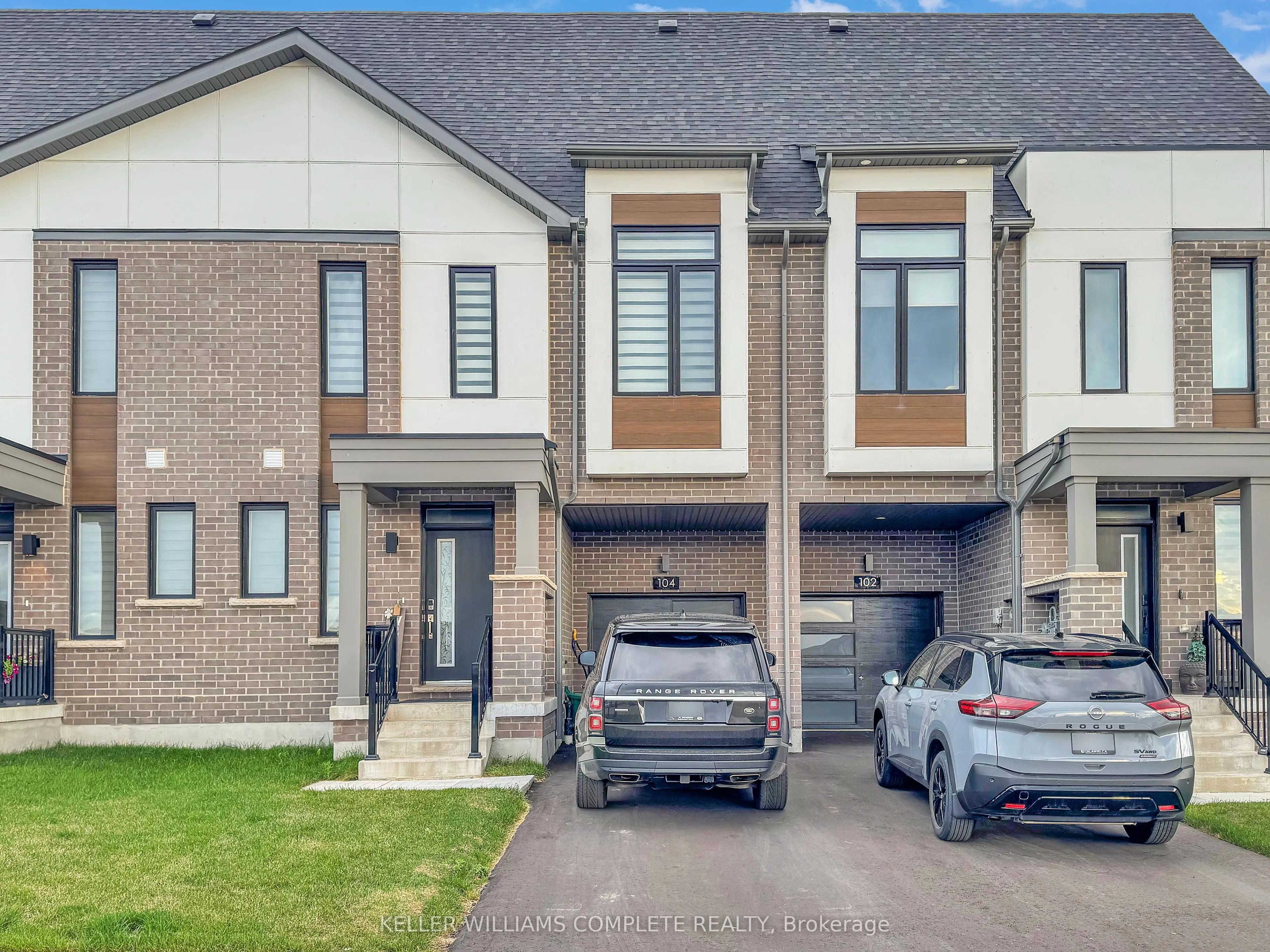 104 Settlers Road E