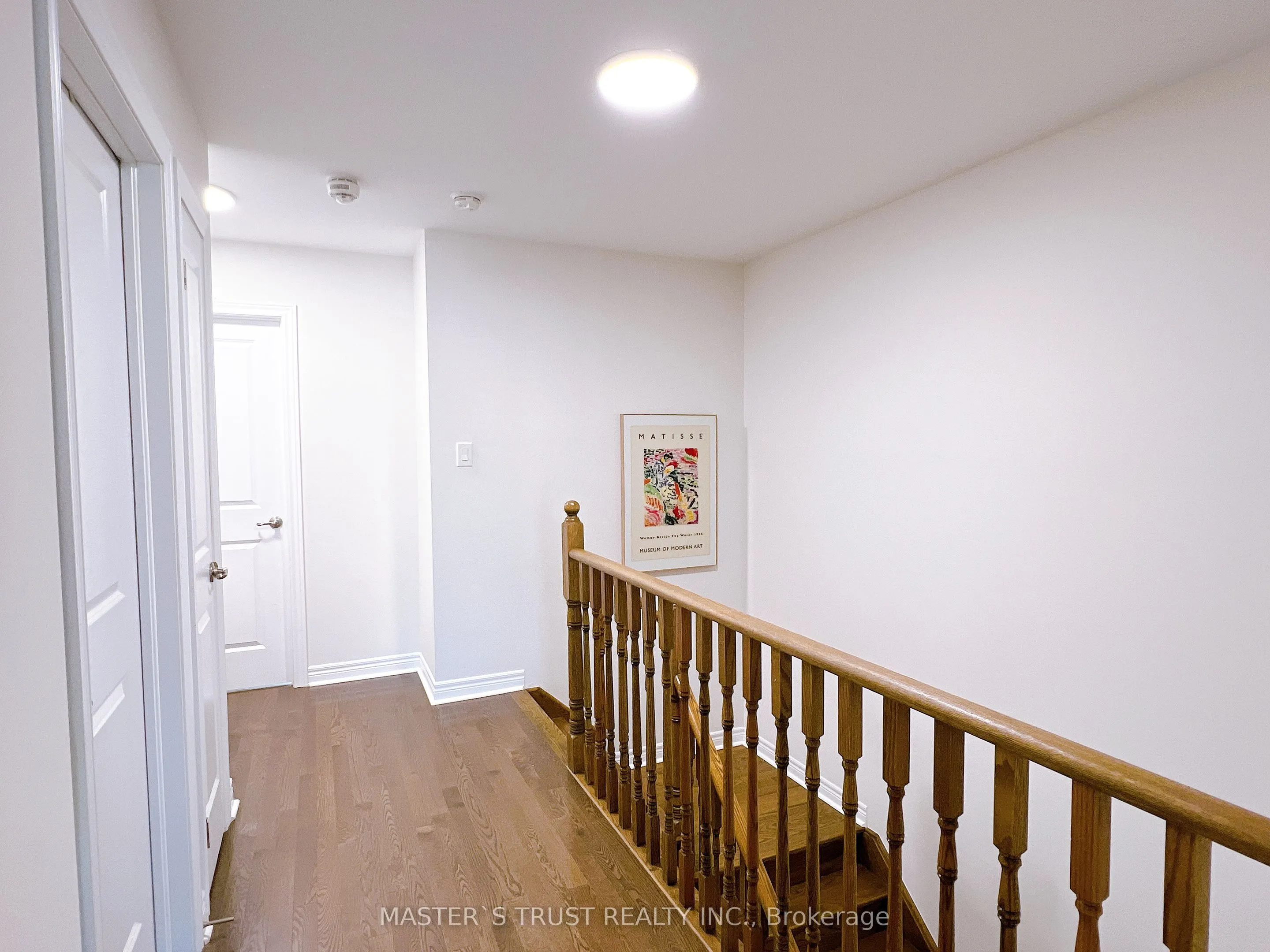 116 Orchardcroft Road S