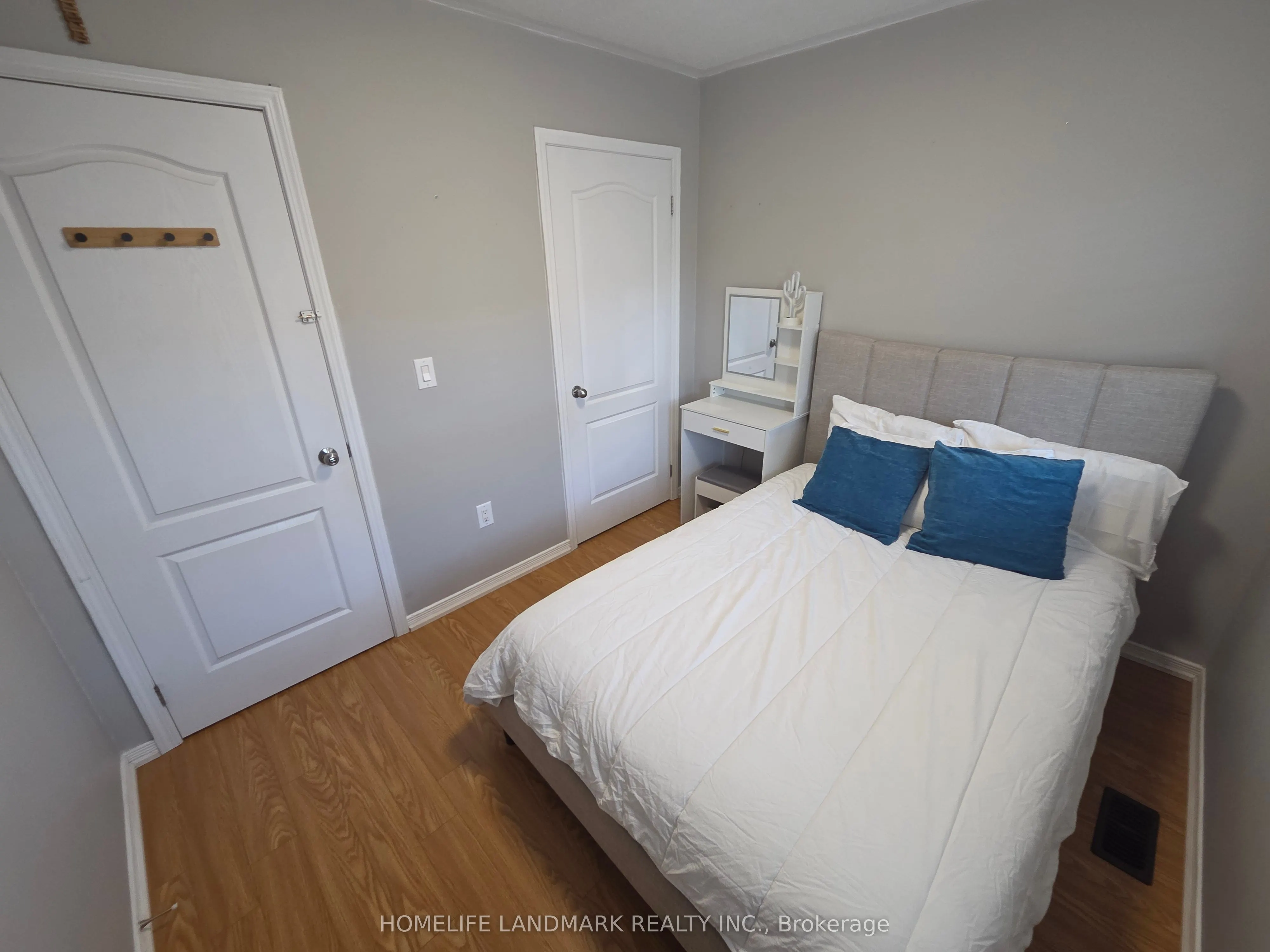 17 Birchfield Crescent
