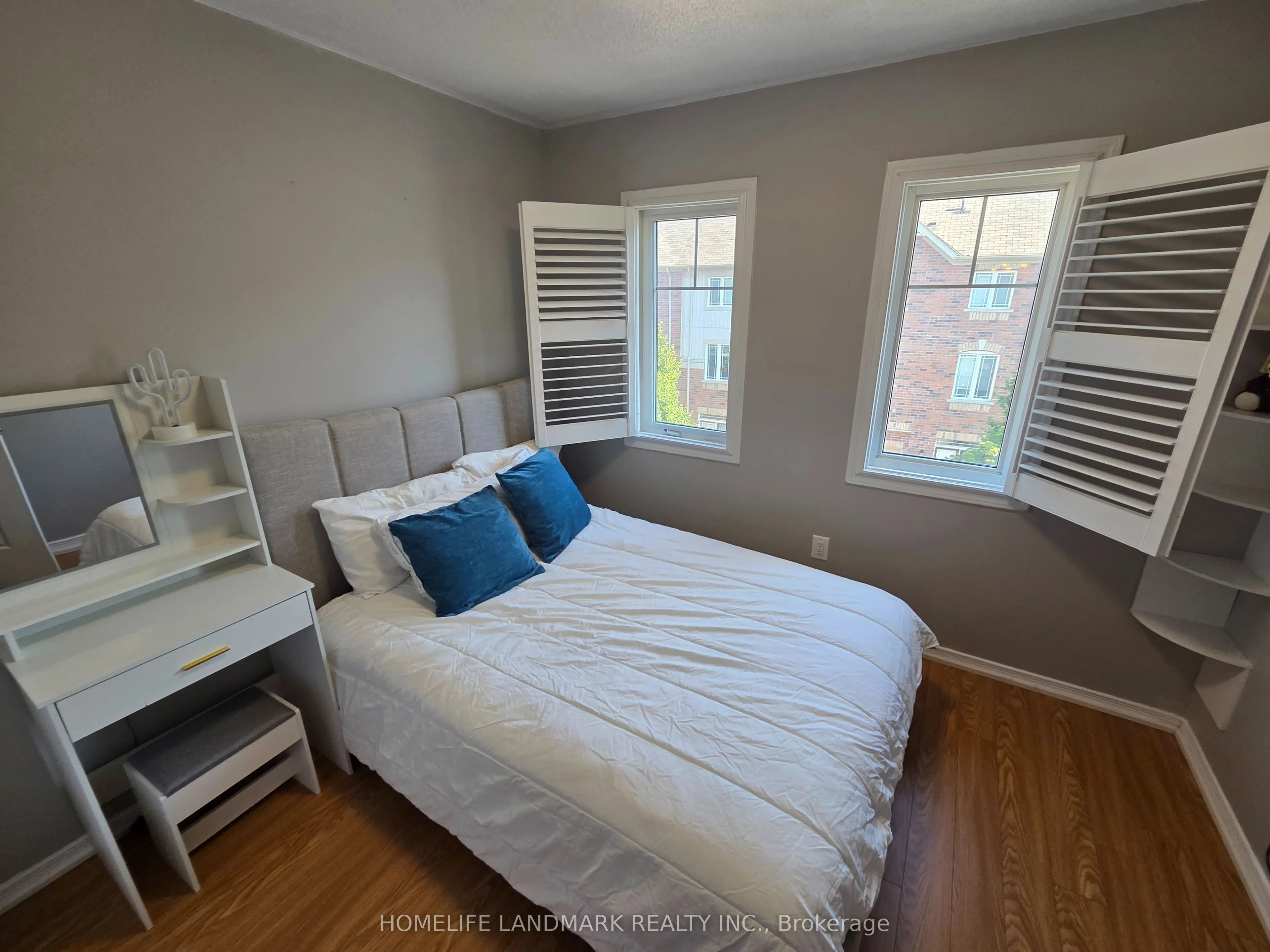 17 Birchfield Crescent