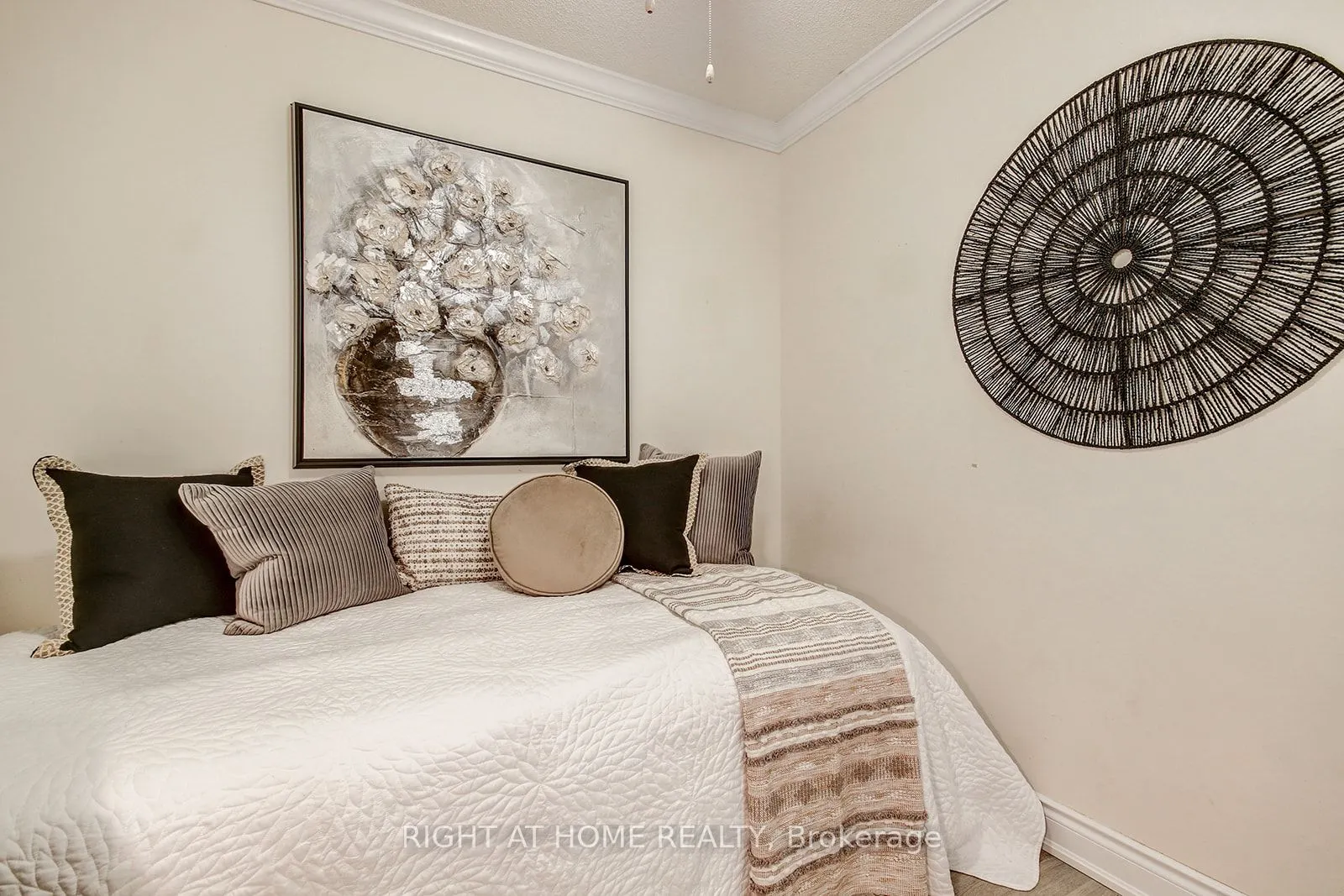 100 Burloak Drive, #1409