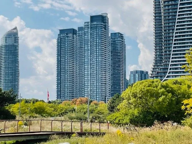2200 Lake Shore Boulevard W, #1109