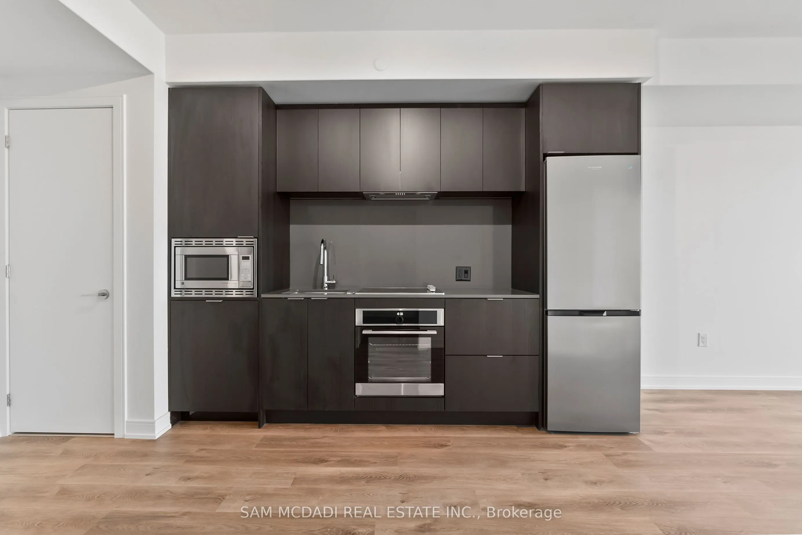3009 Novar Rd. Road, #919