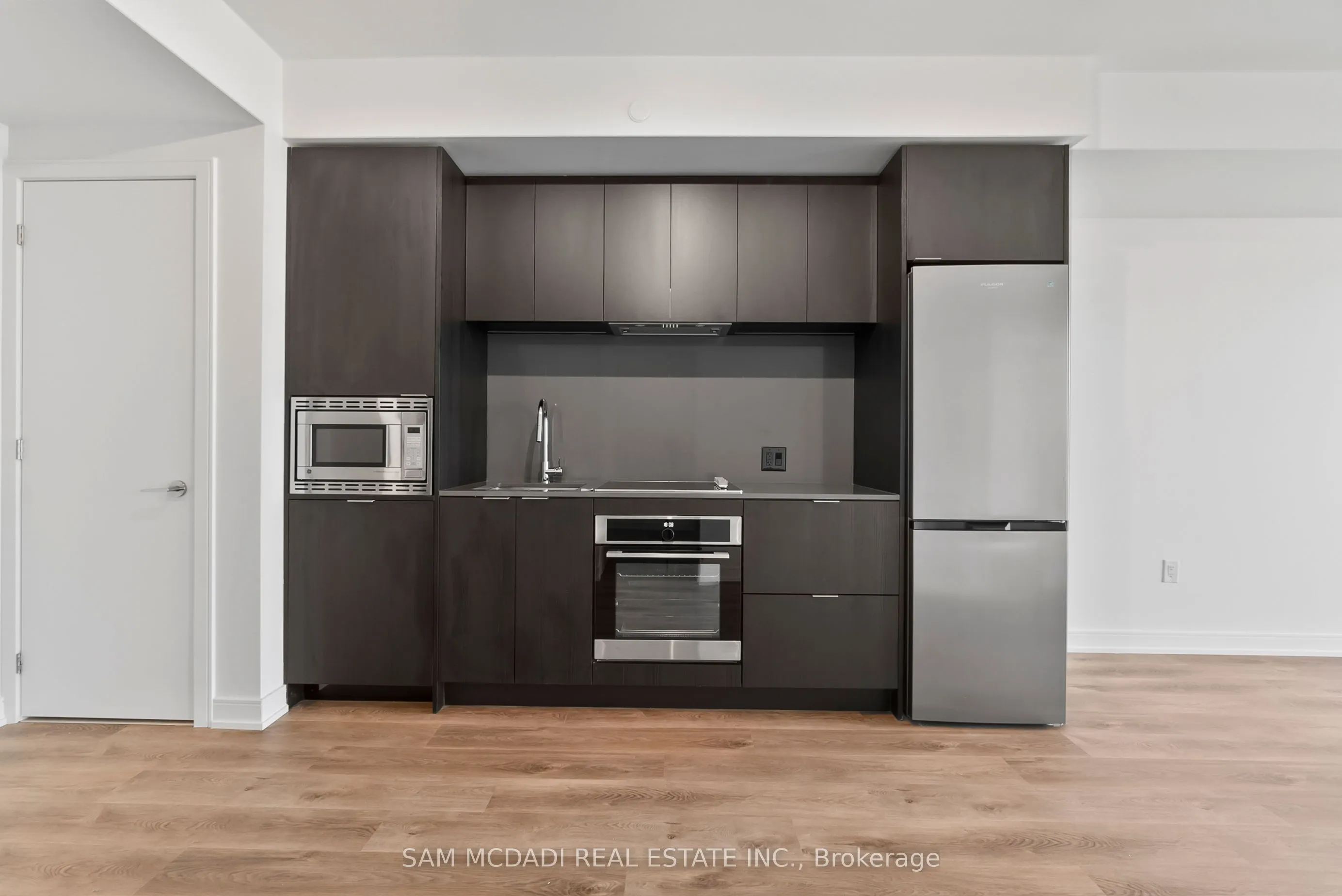 3009 Novar Rd. Road, #919