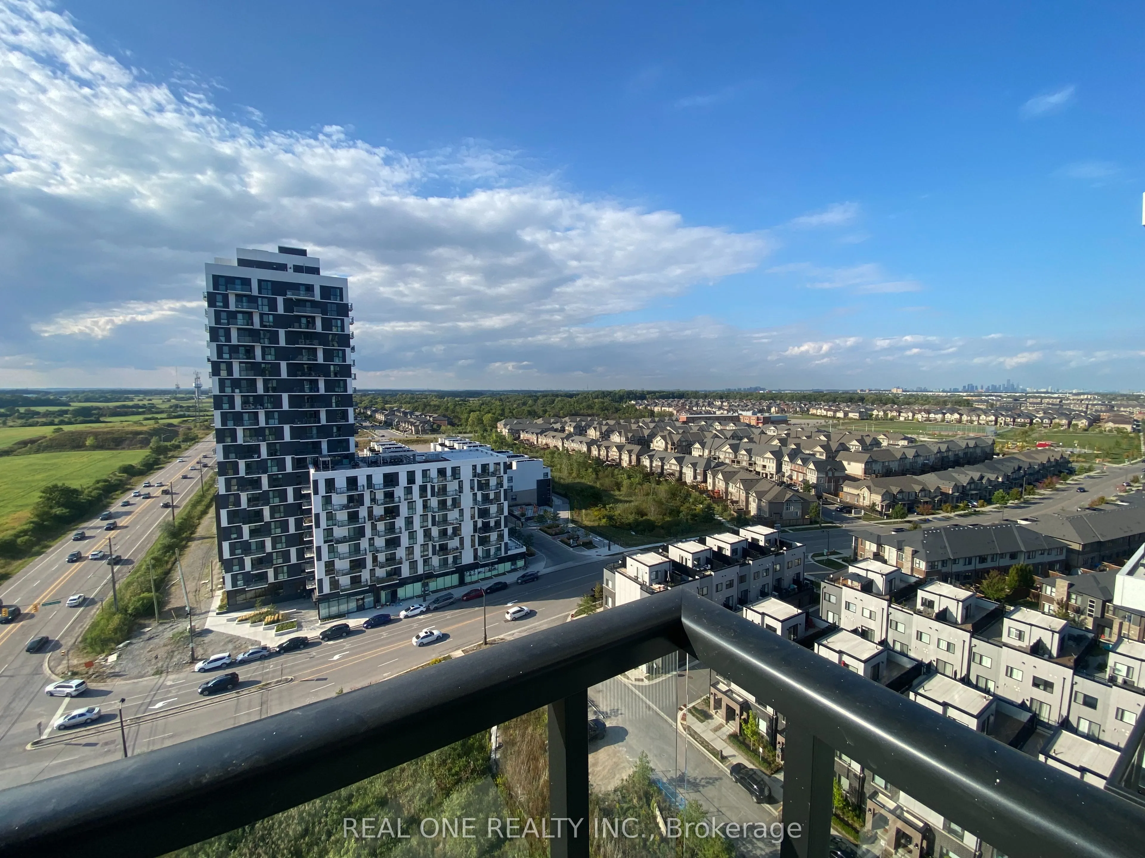 3079 Trafalgar Road, #1404