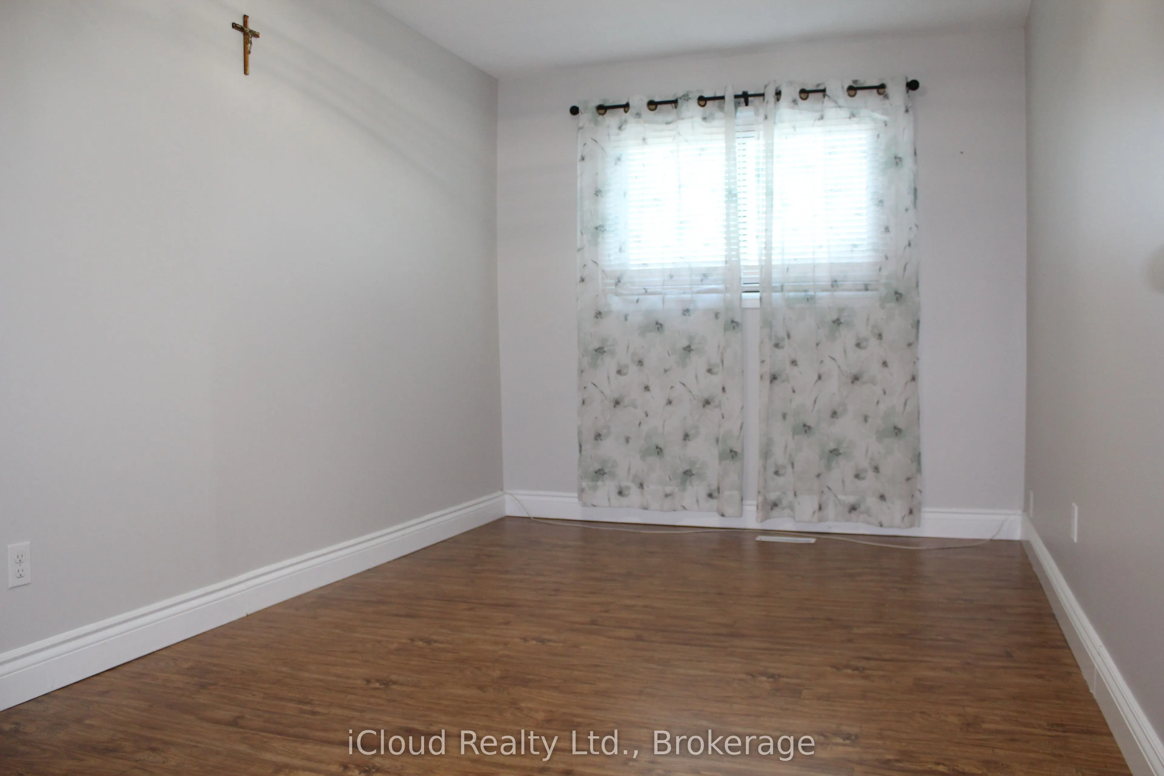 42 Lindridge Avenue