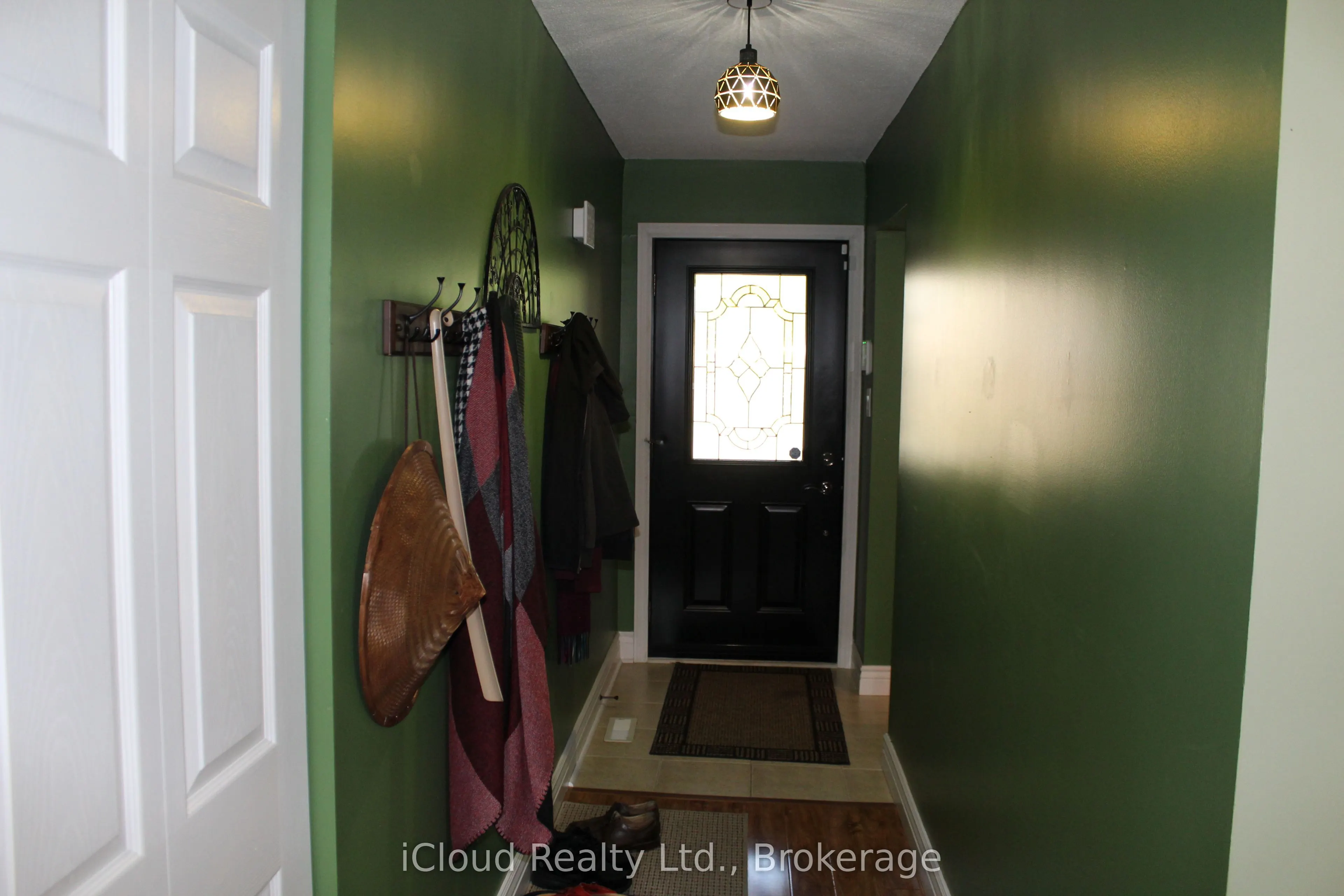 42 Lindridge Avenue