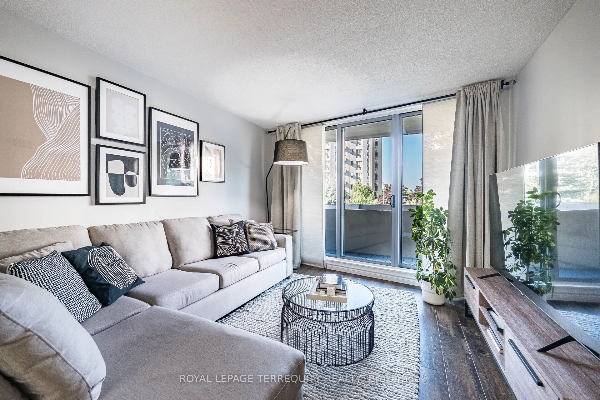 299 Mill Road, #210