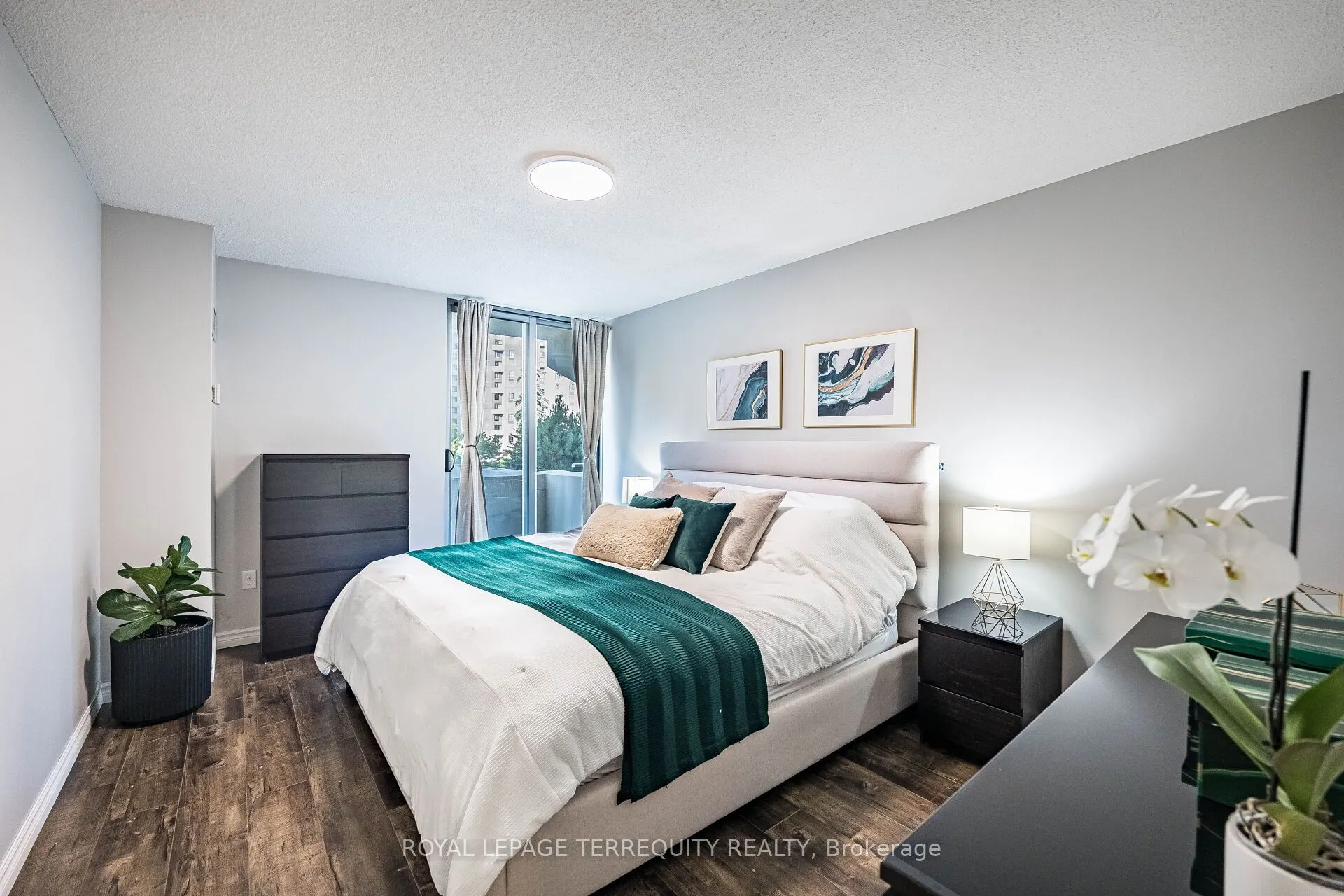 299 Mill Road, #210