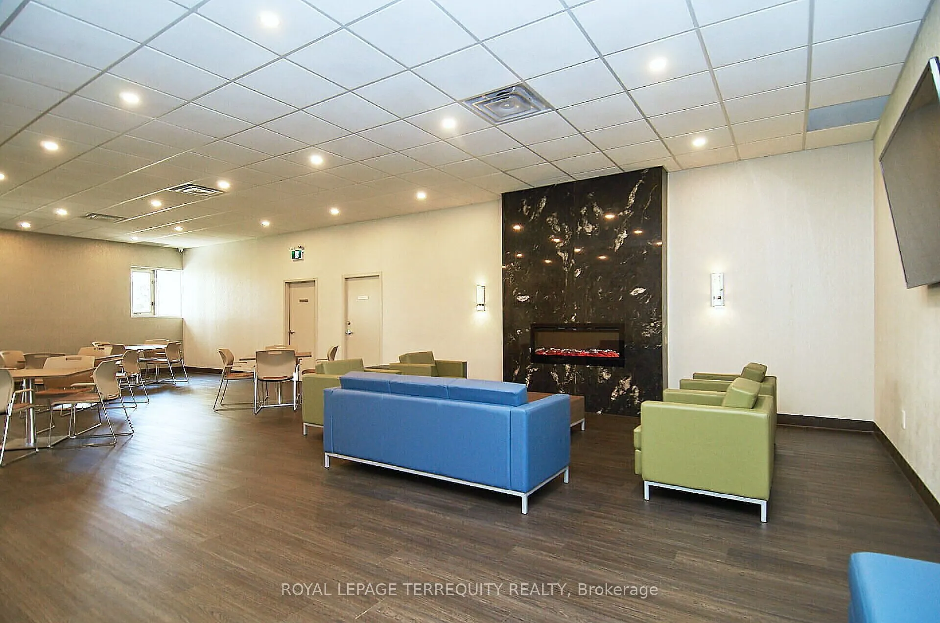 299 Mill Road, #210