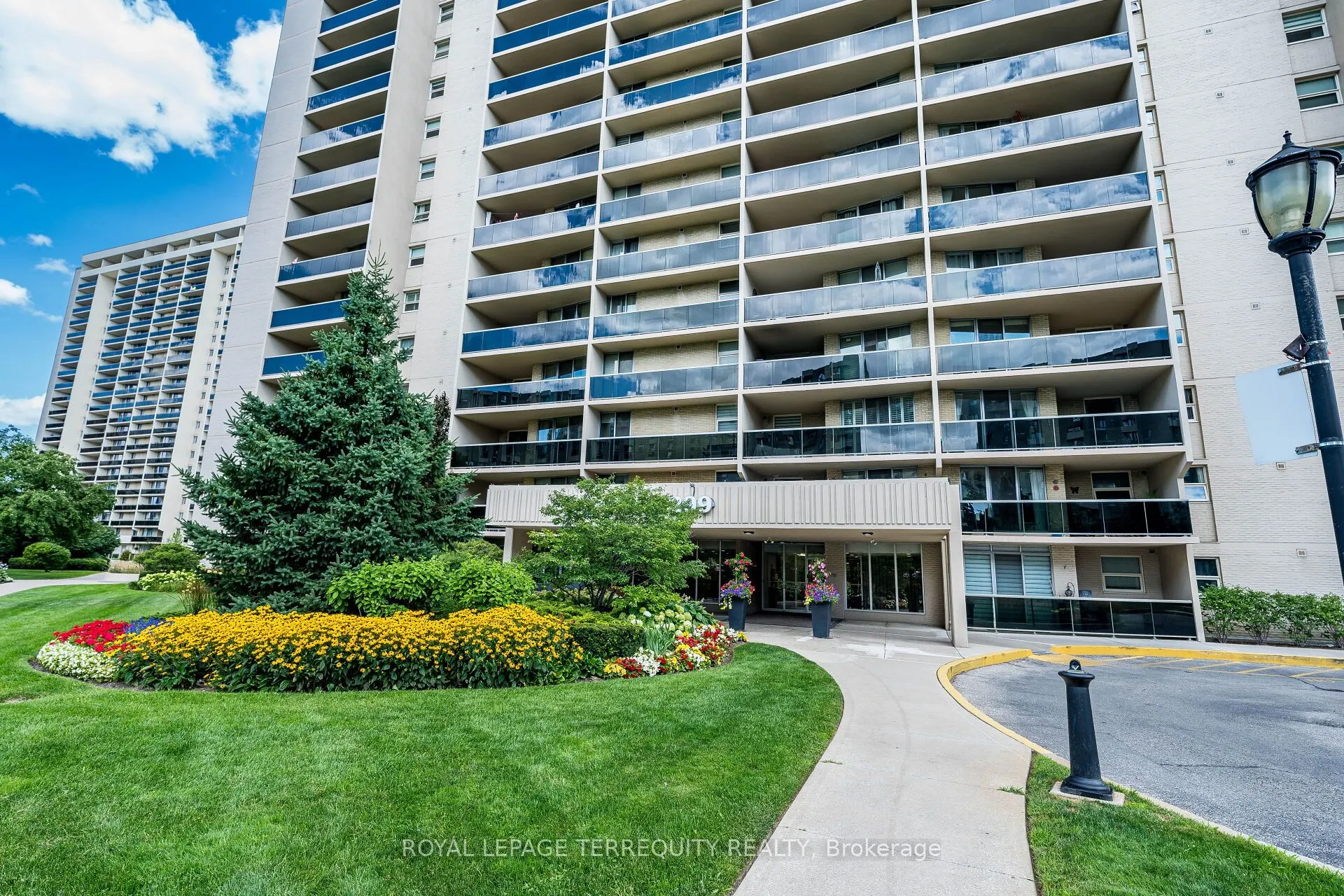 299 Mill Road, #210