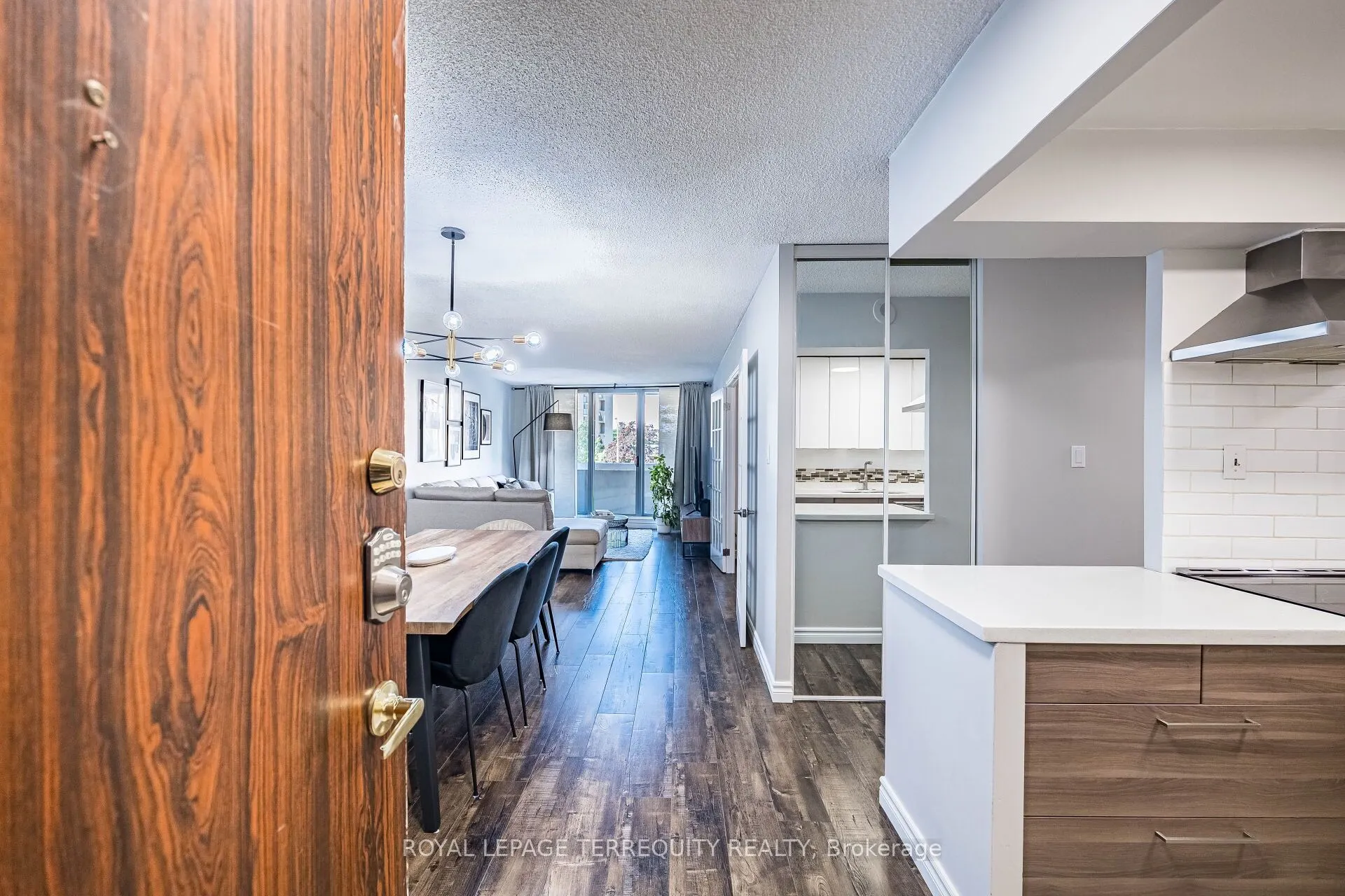 299 Mill Road, #210