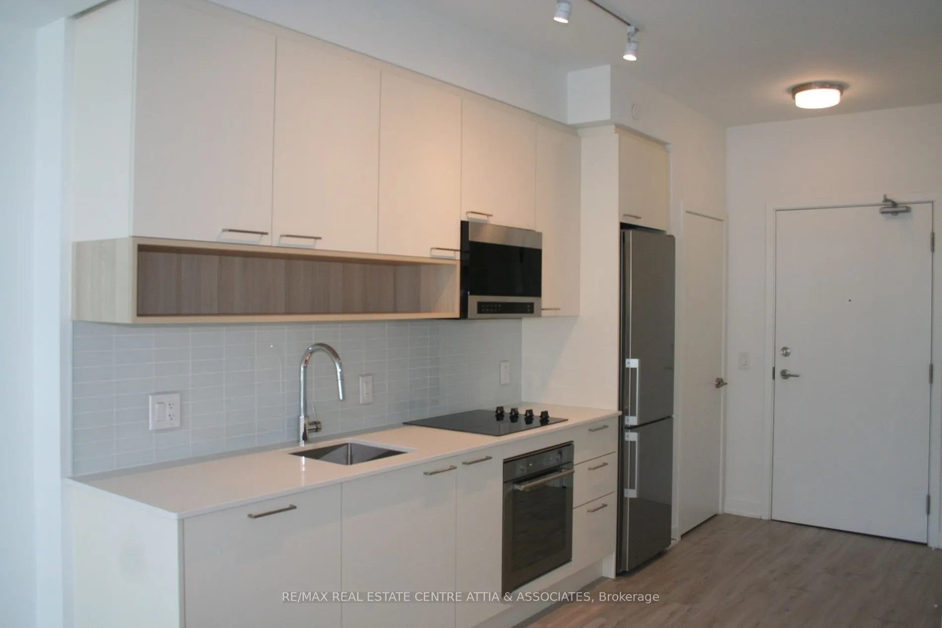3005 Pine Glen Road, #418