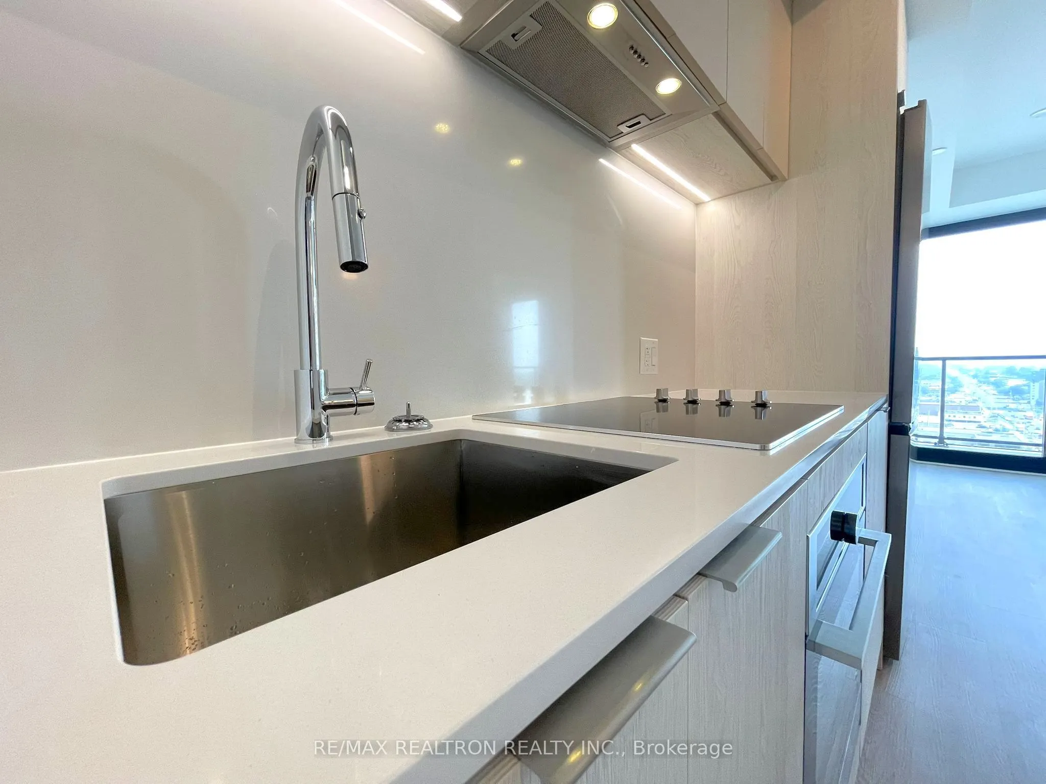 3009 Novar Road, #1402