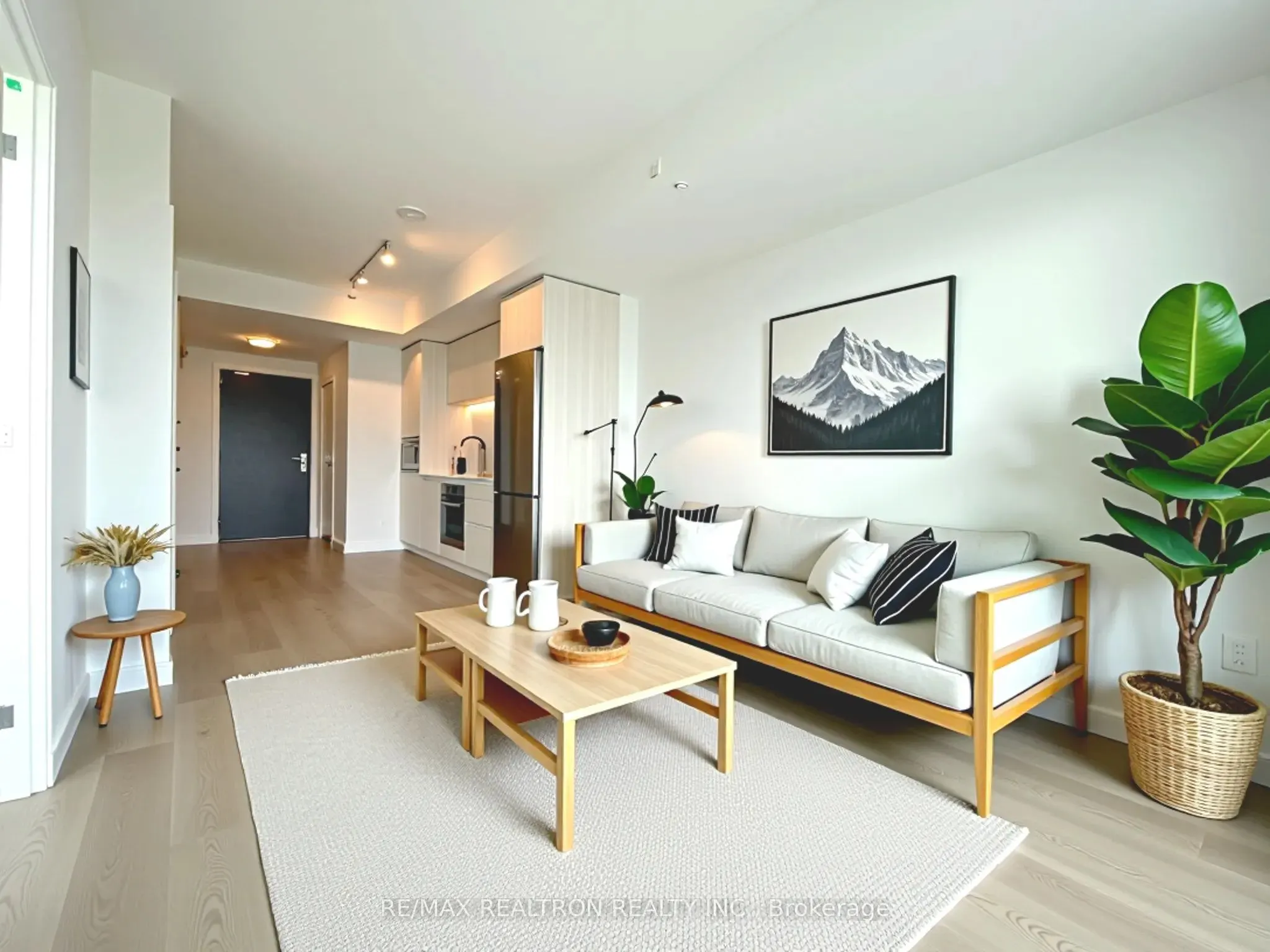 3009 Novar Road, #1402