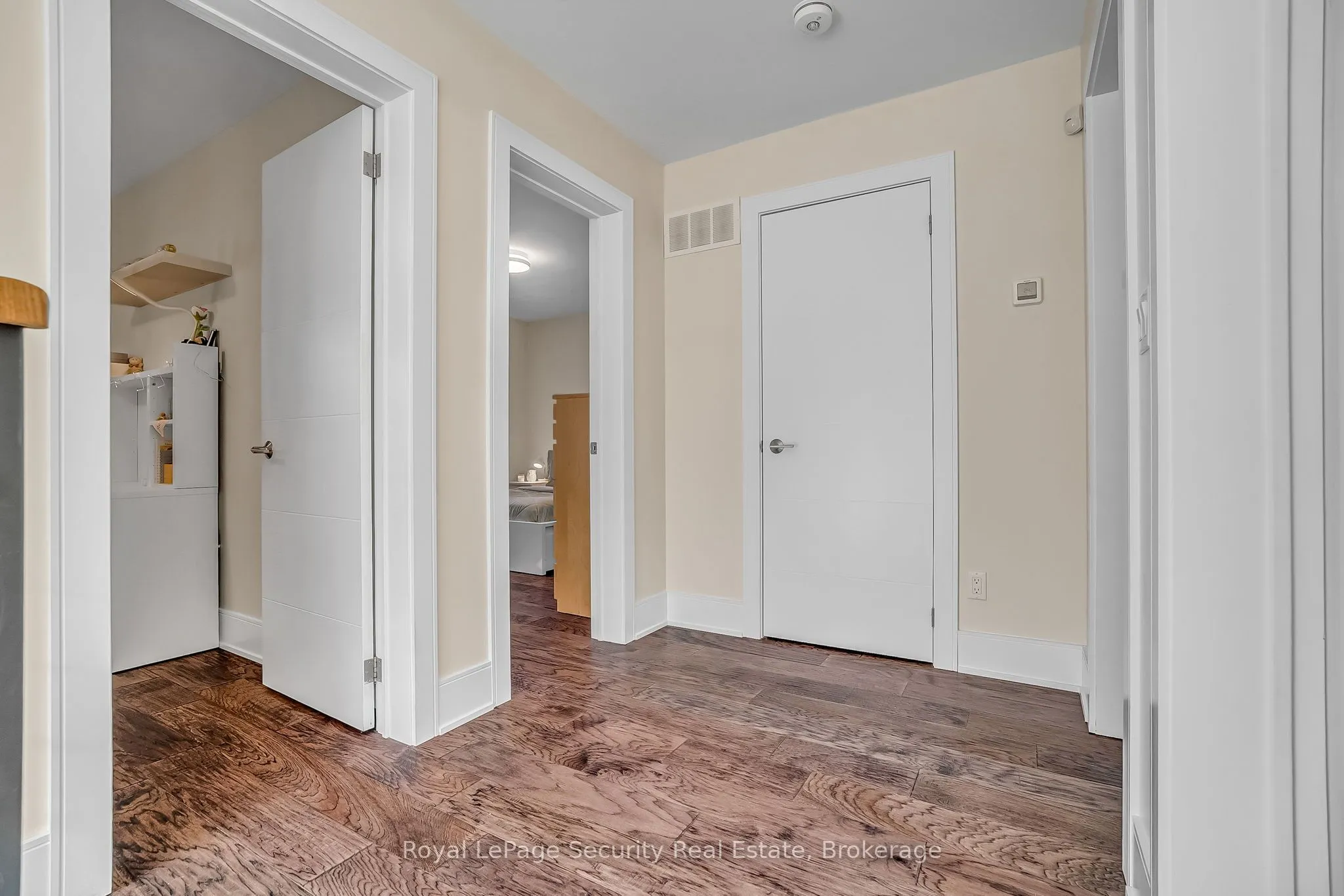 7 Avalon Avenue