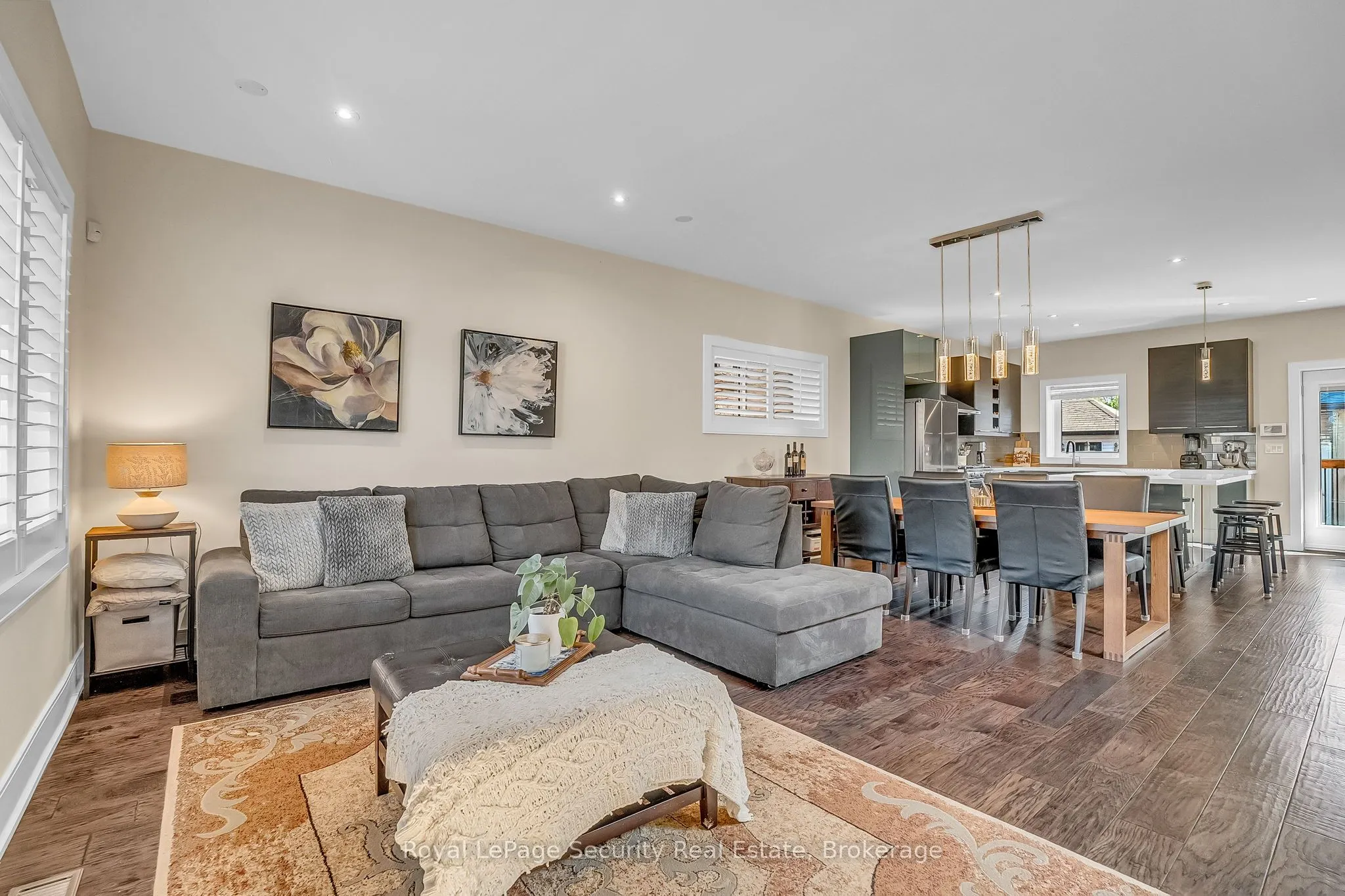 7 Avalon Avenue
