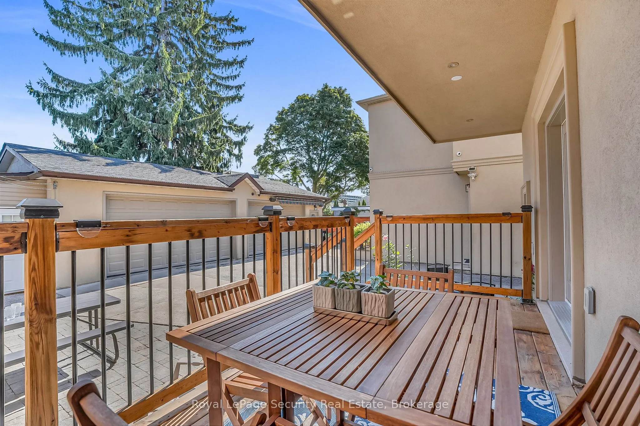 7 Avalon Avenue