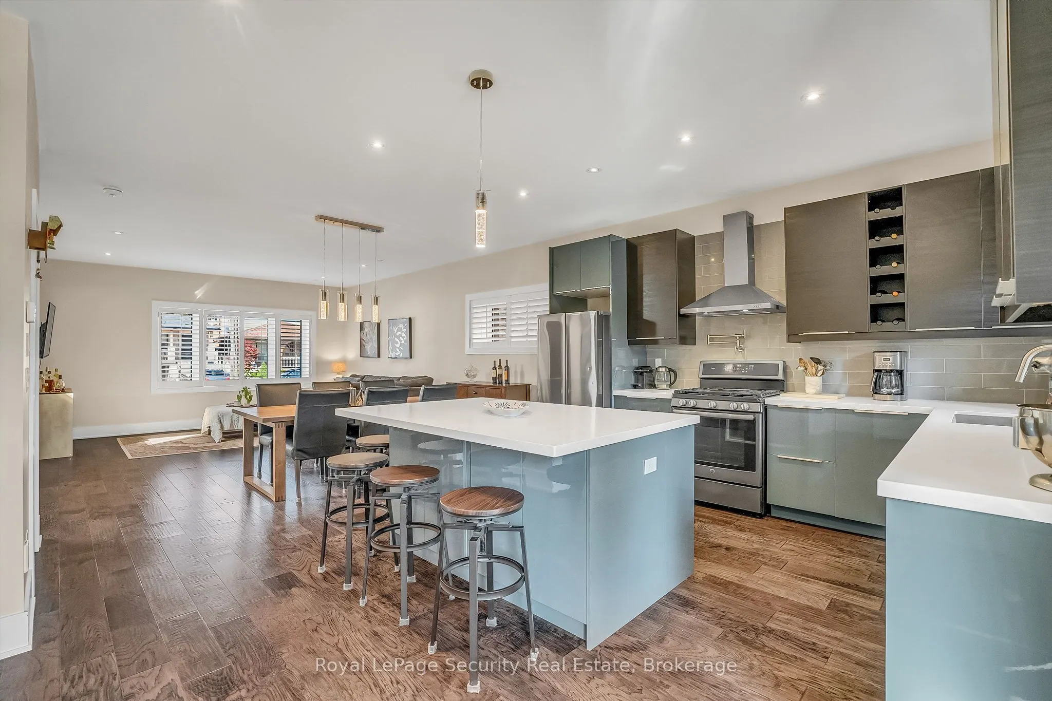 7 Avalon Avenue
