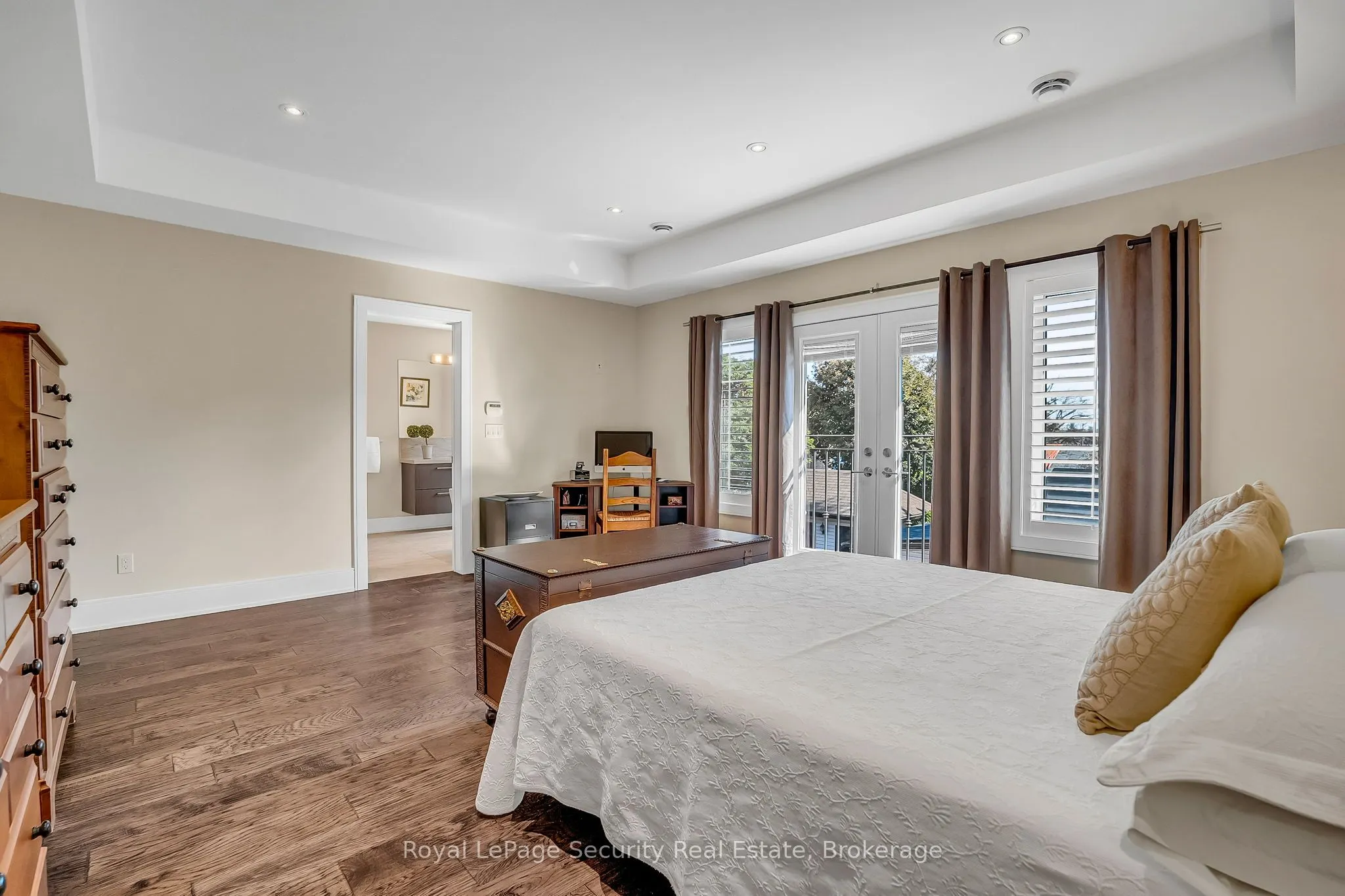 7 Avalon Avenue