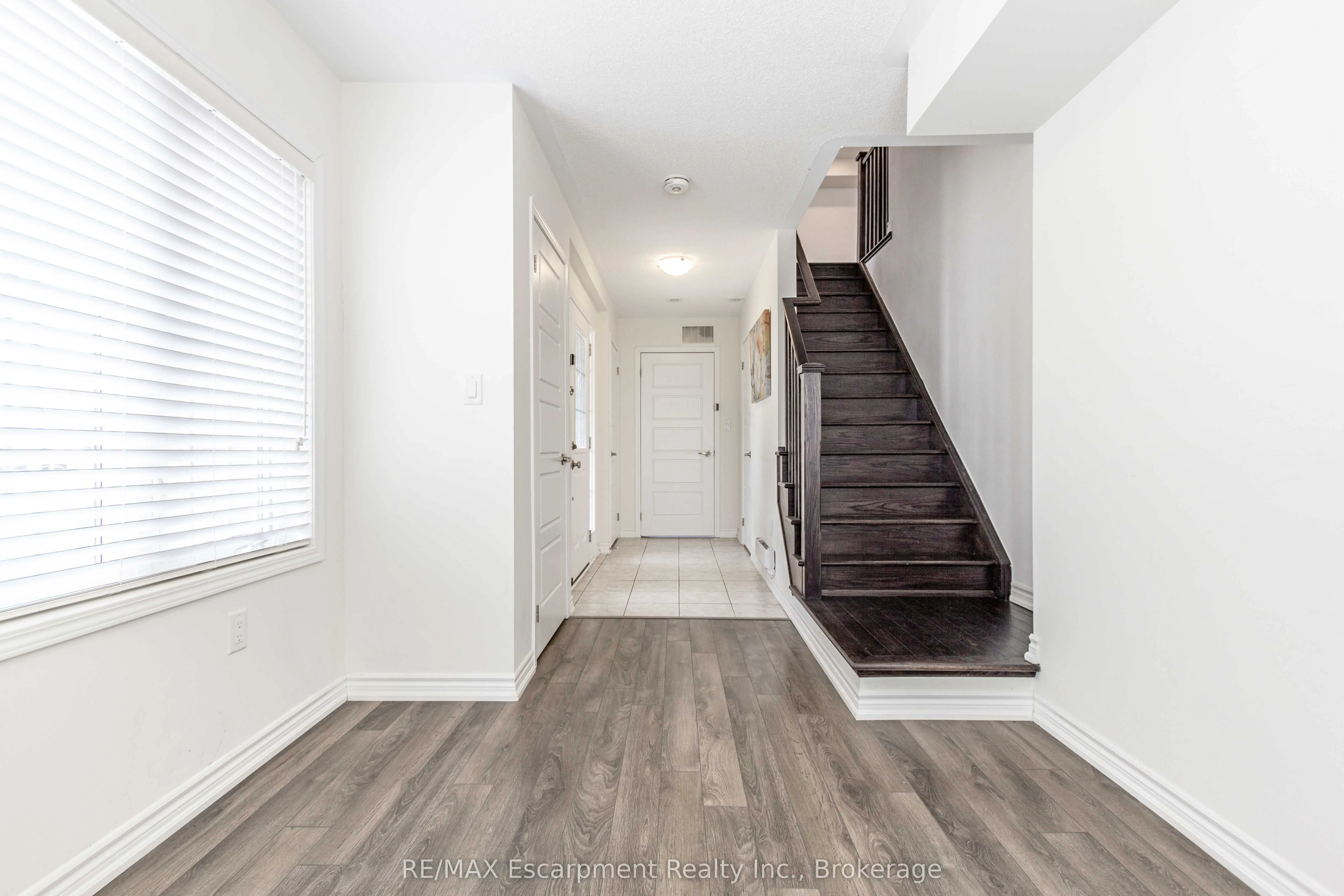 555 Allport Gate