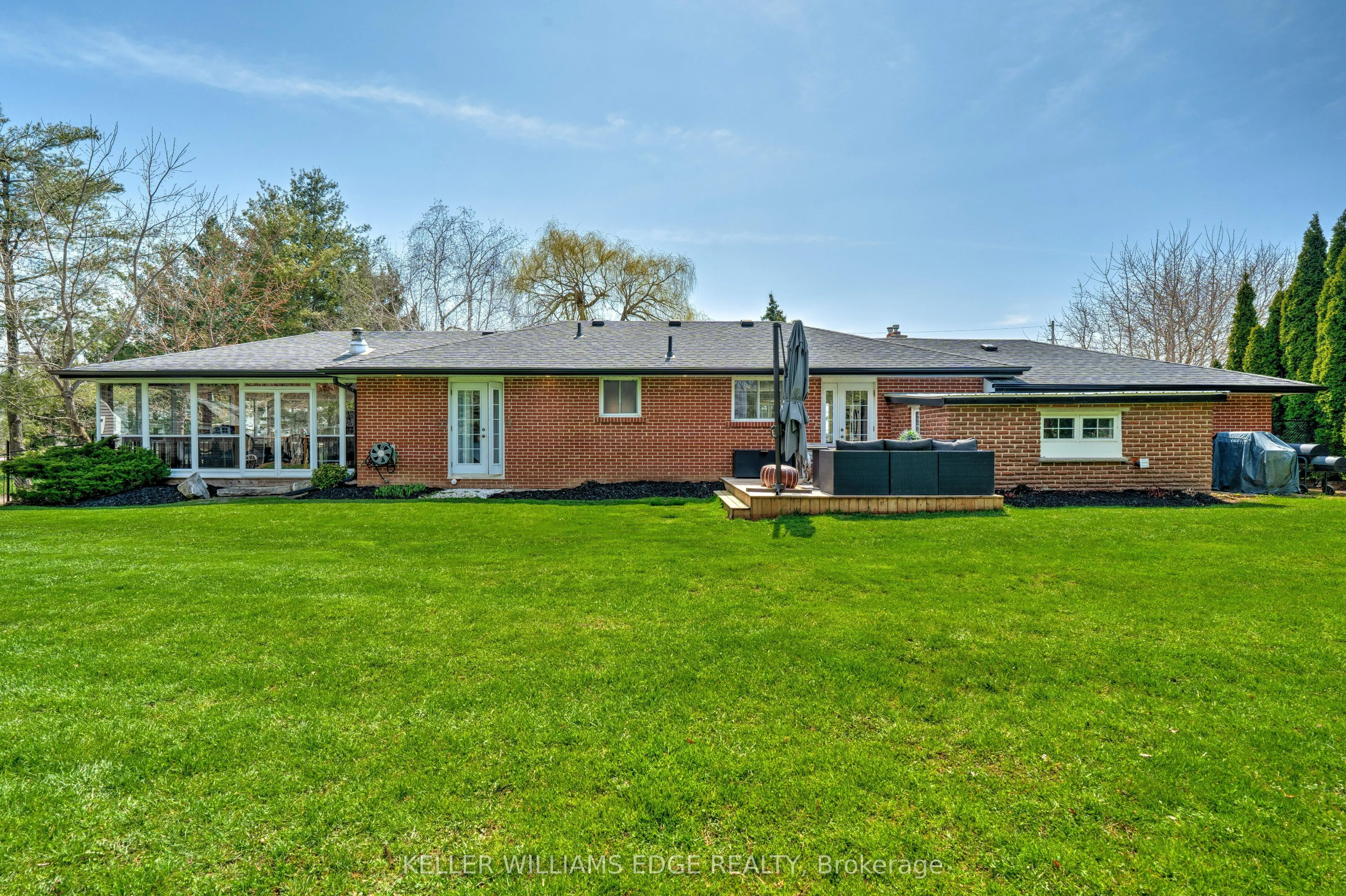 13175 15 Side Road