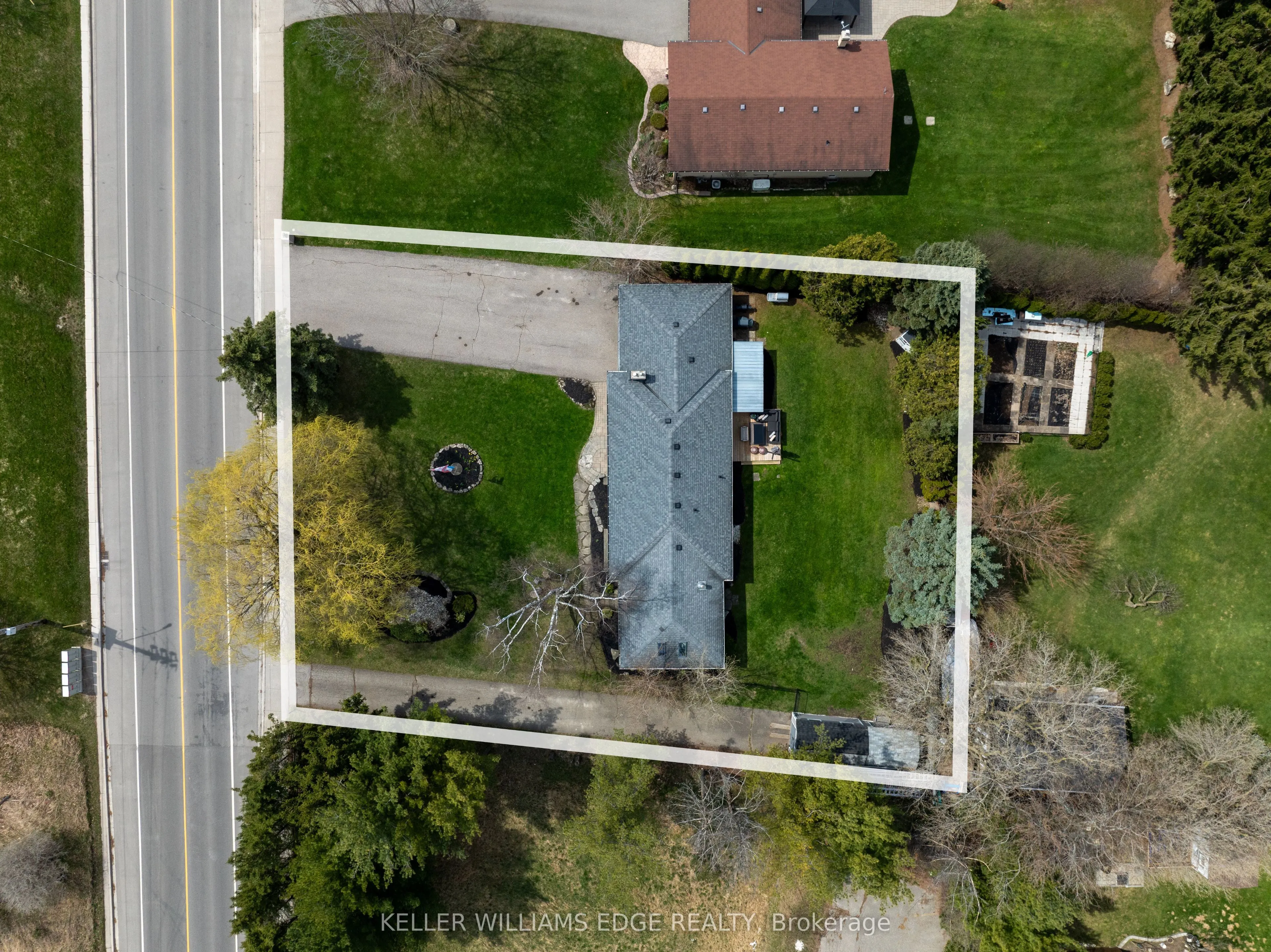 13175 15 Side Road