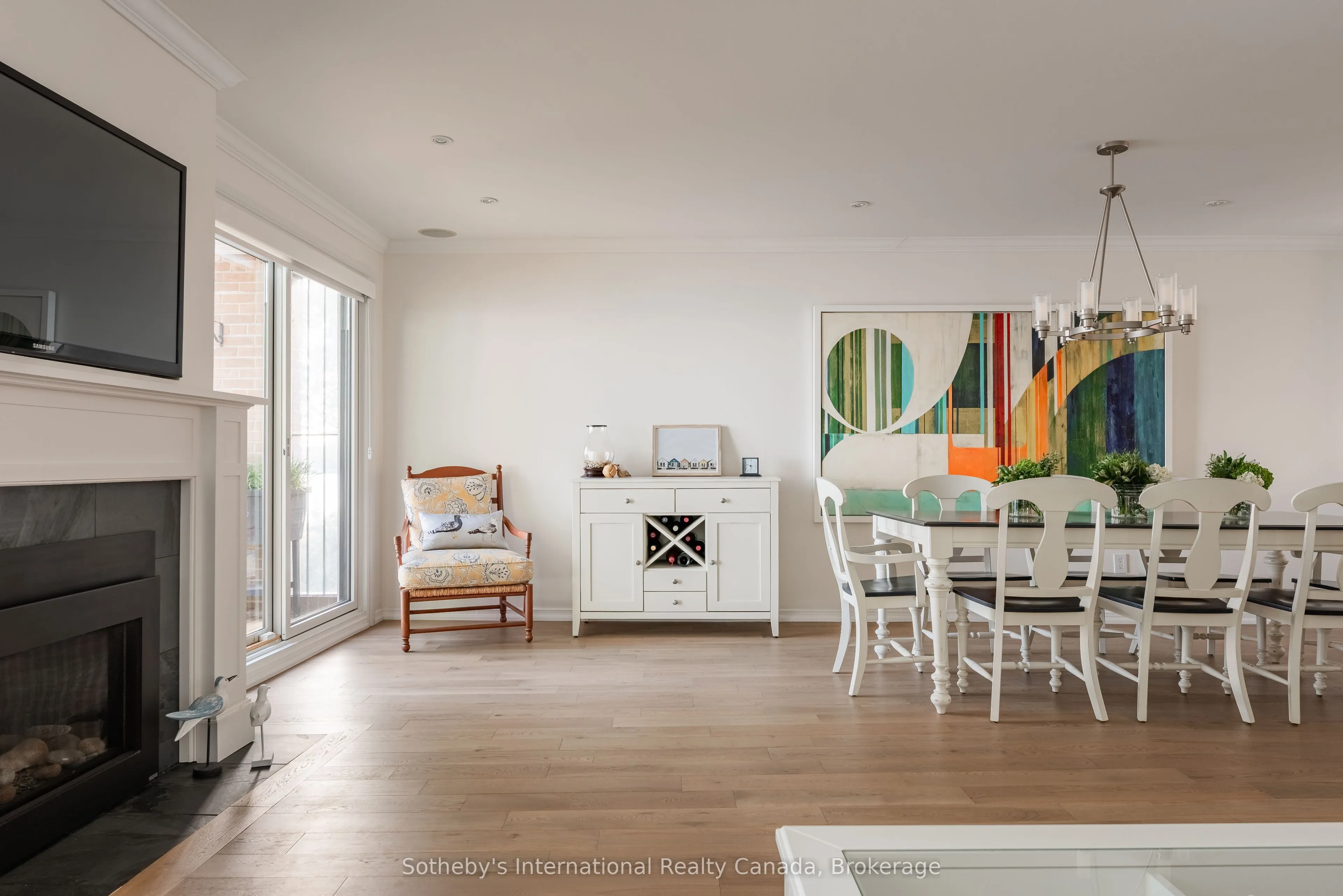 2068 Water's Edge Drive