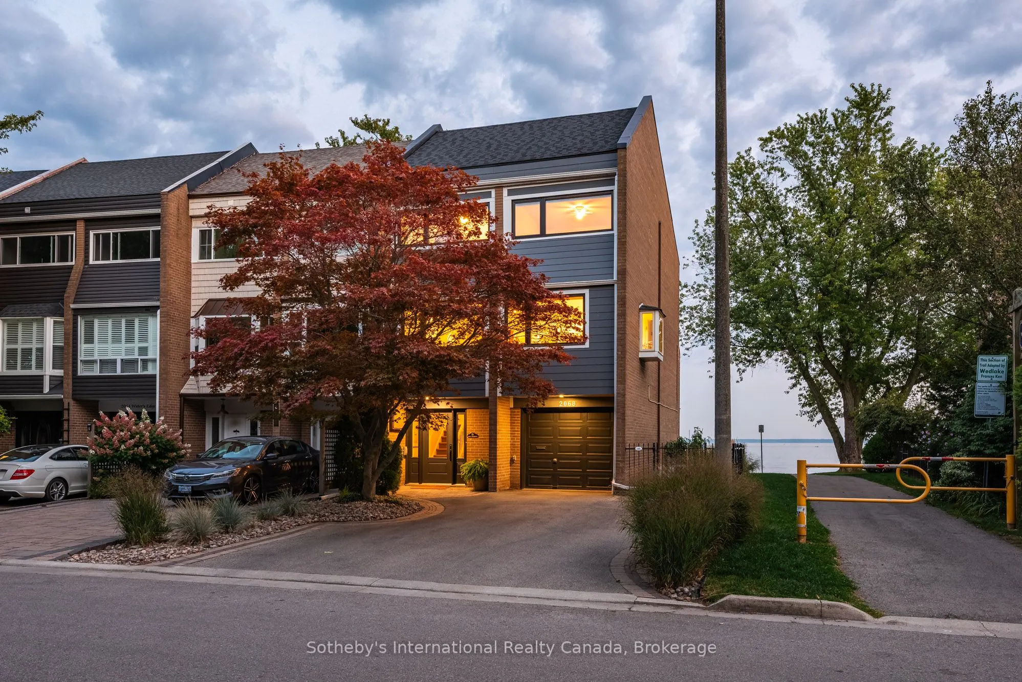 2068 Water's Edge Drive
