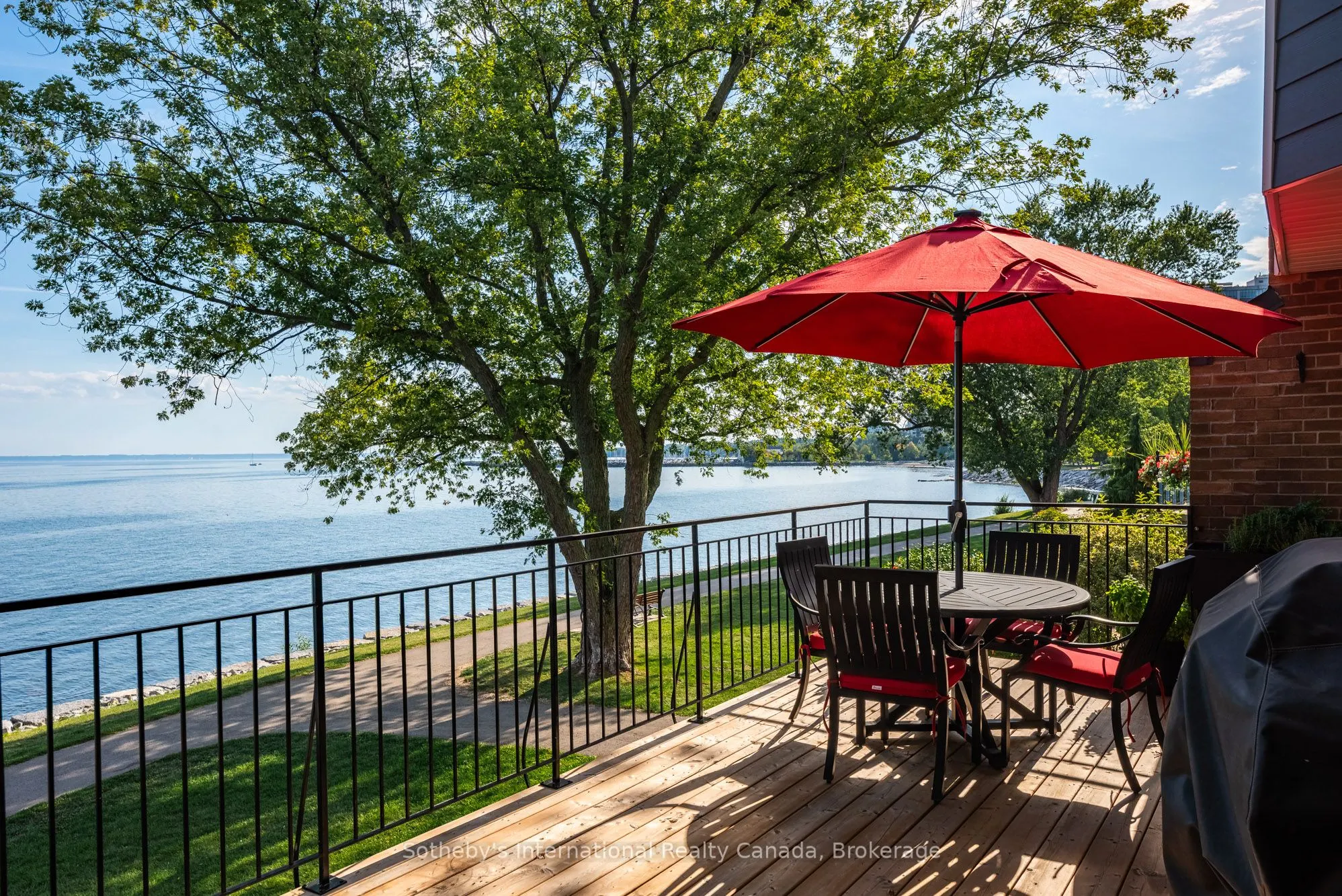2068 Water's Edge Drive