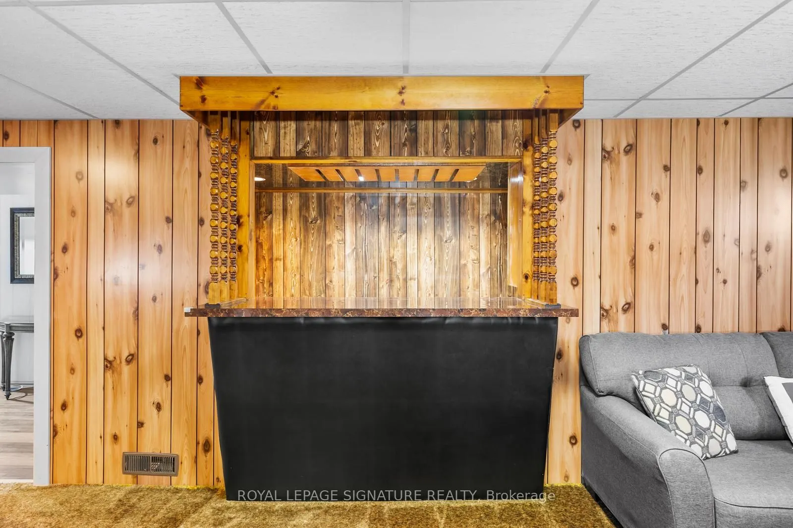 668 Peele Boulevard