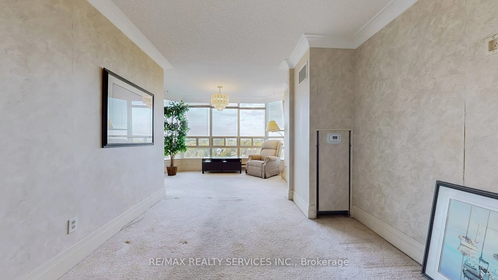 330 Mill Street S, #902