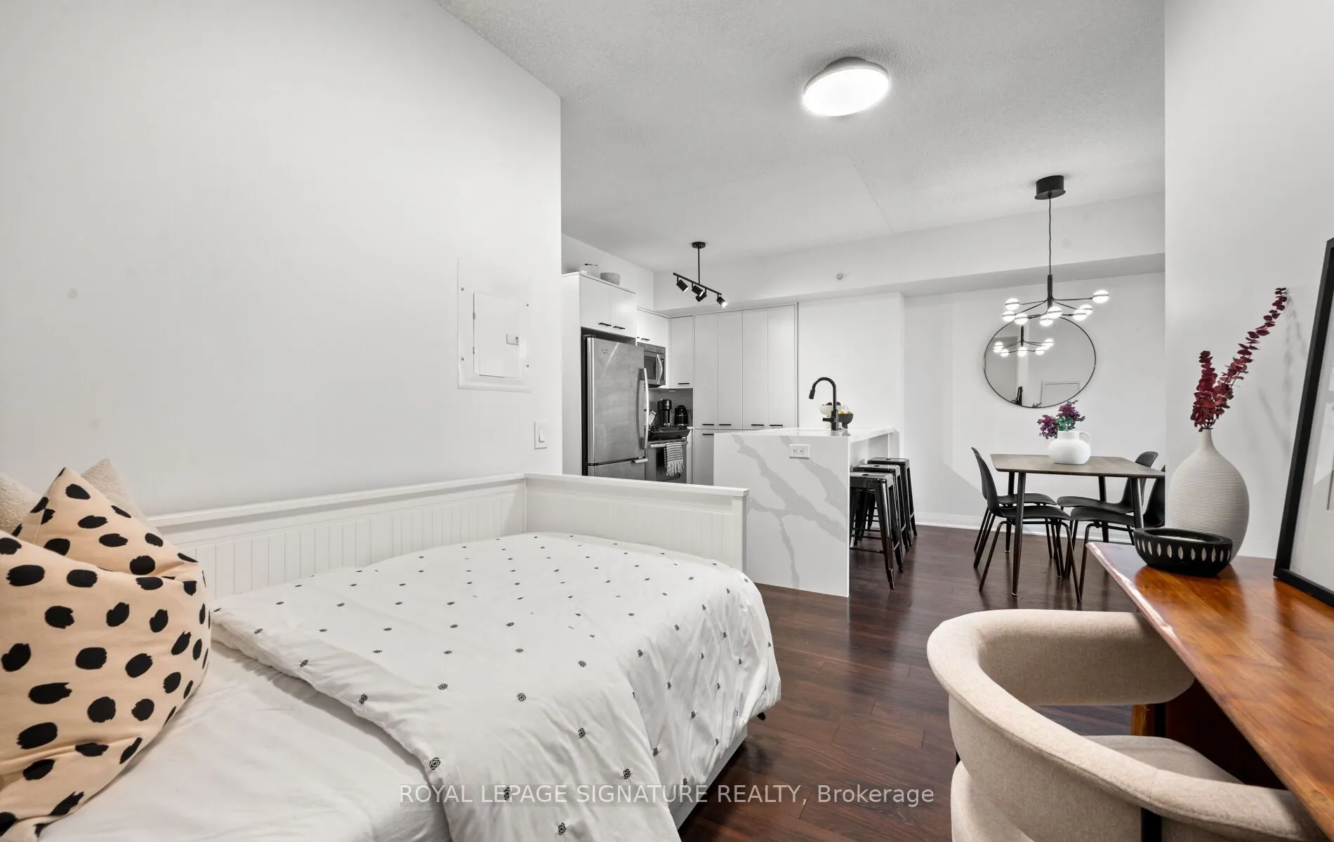 5 Valhalla Inn Road, #2503