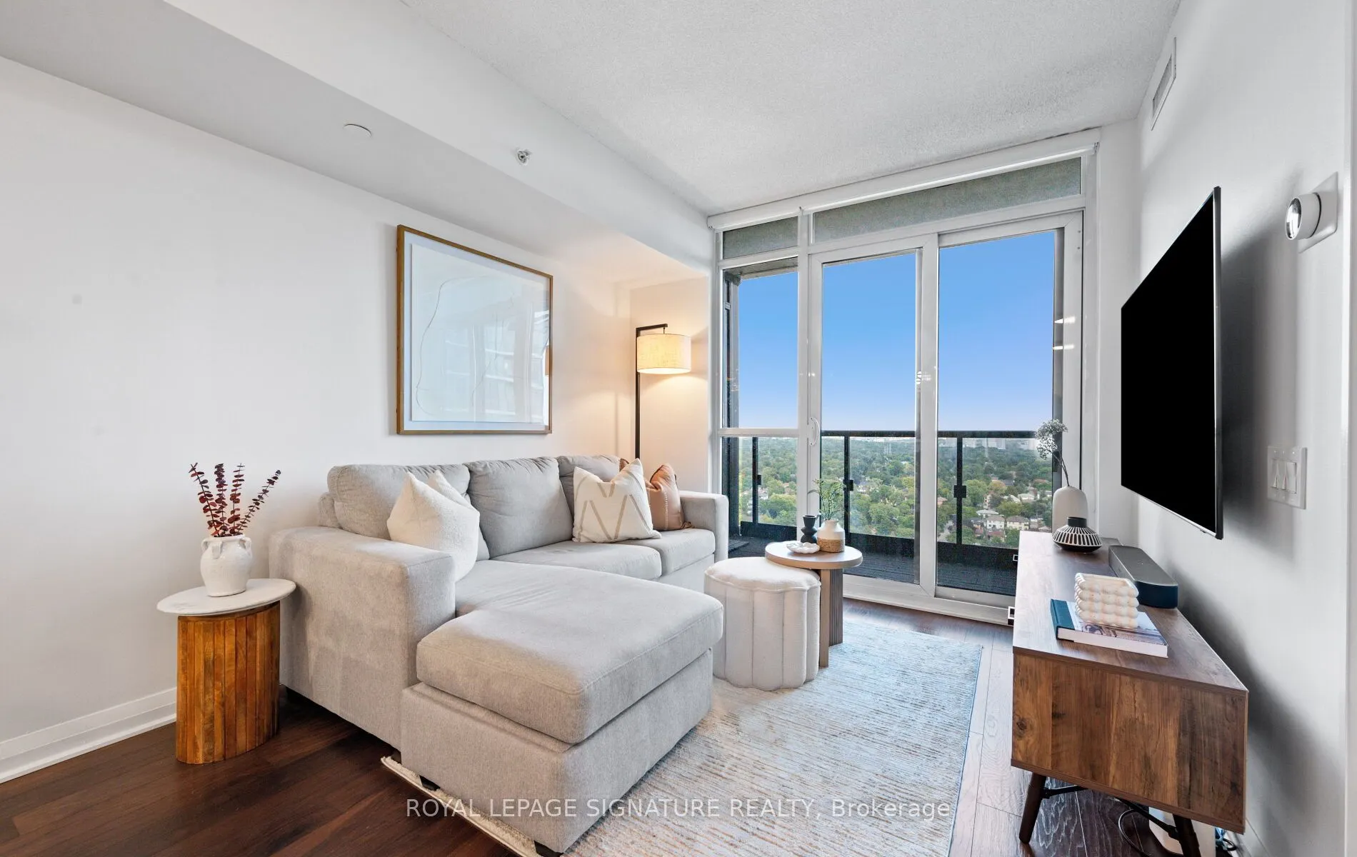 5 Valhalla Inn Road, #2503