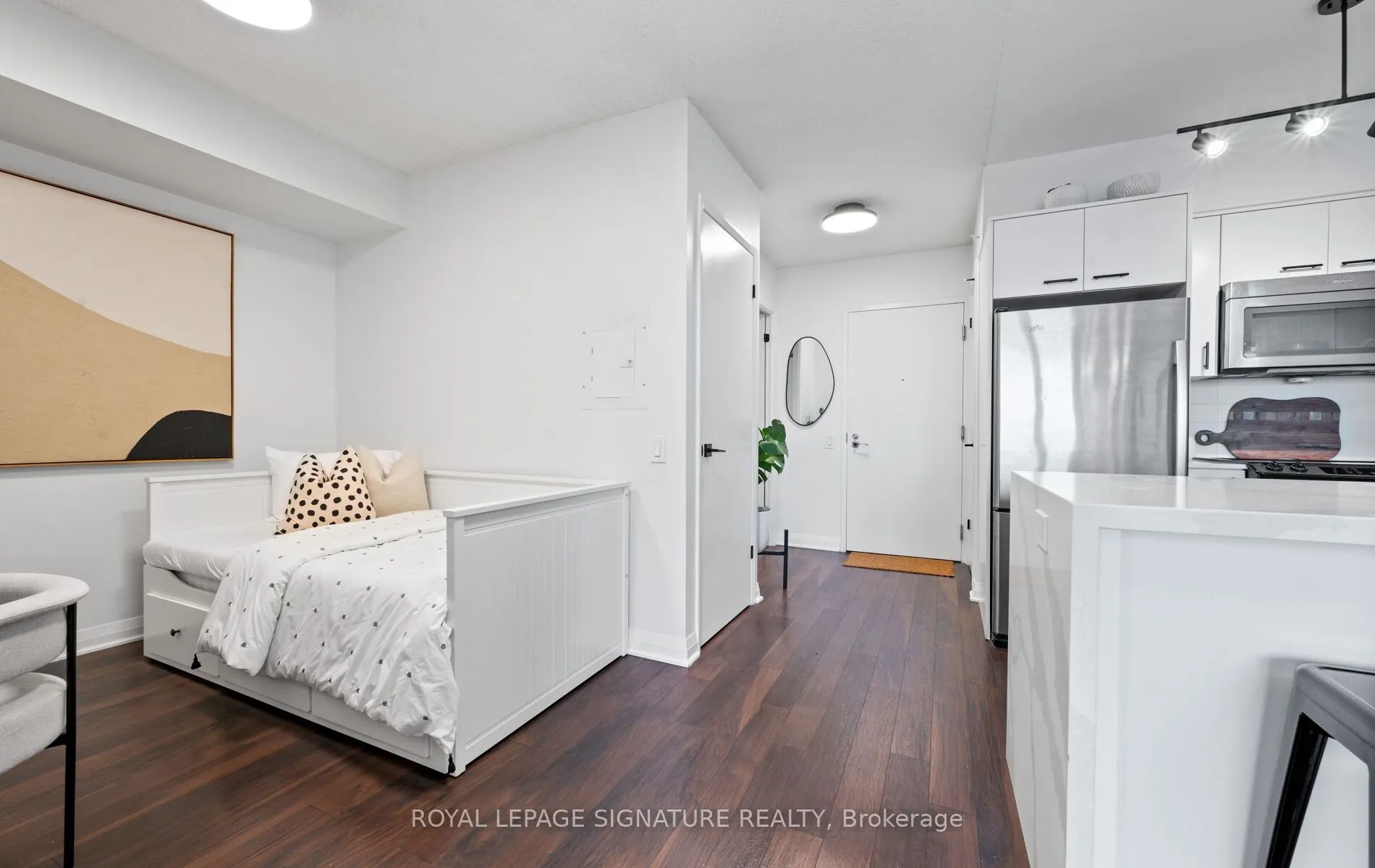 5 Valhalla Inn Road, #2503