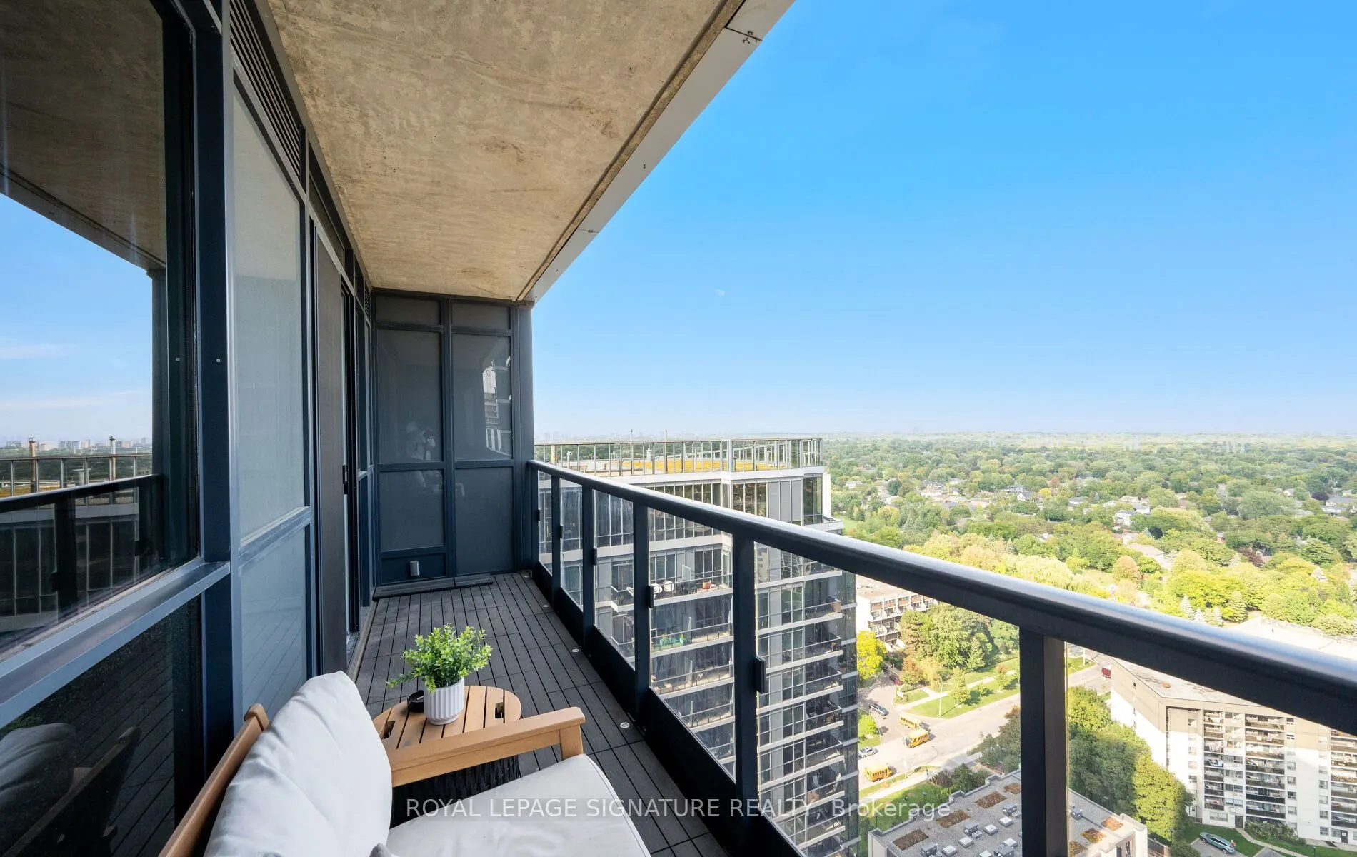 5 Valhalla Inn Road, #2503