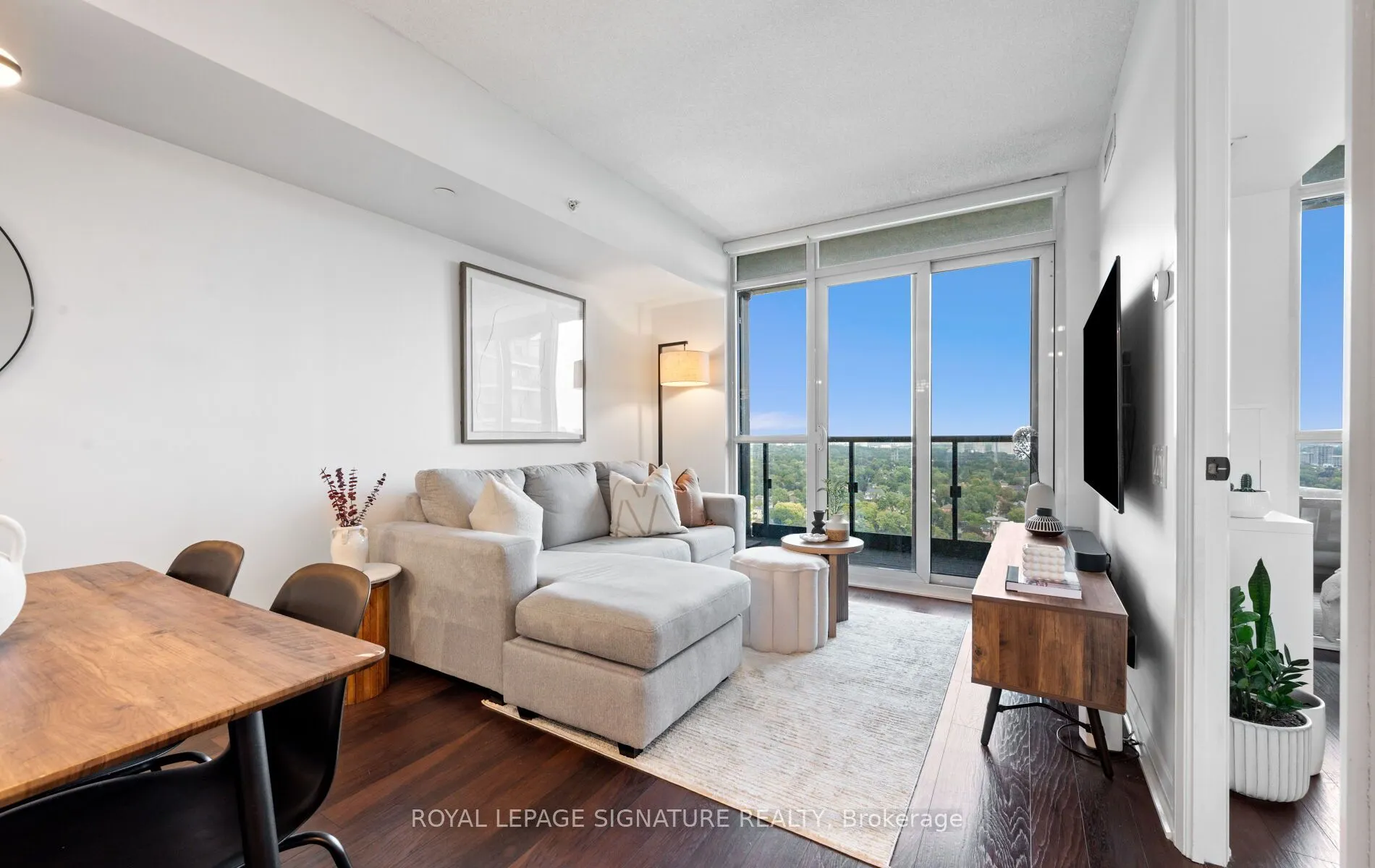 5 Valhalla Inn Road, #2503