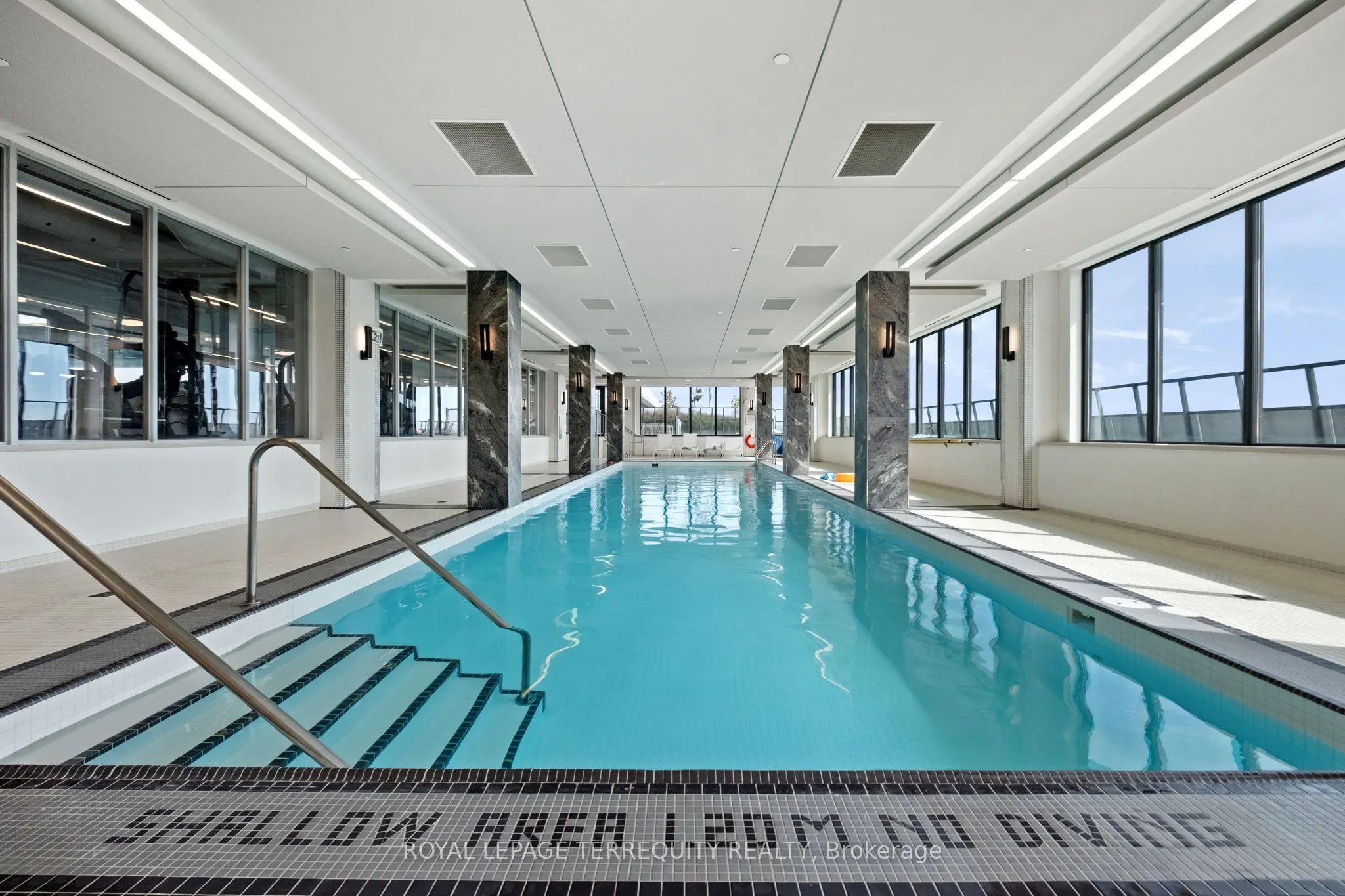 30 Shore Breeze Drive, #528