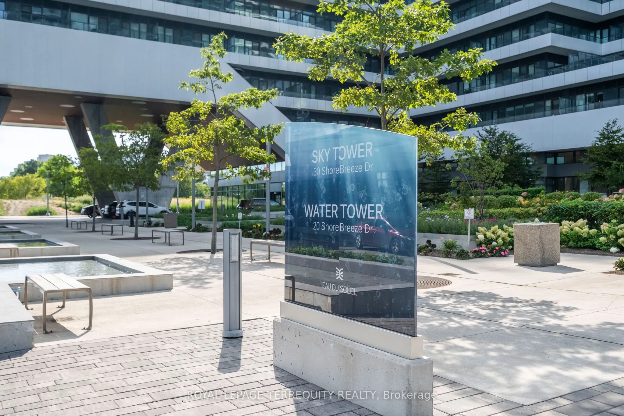 30 Shore Breeze Drive, #528