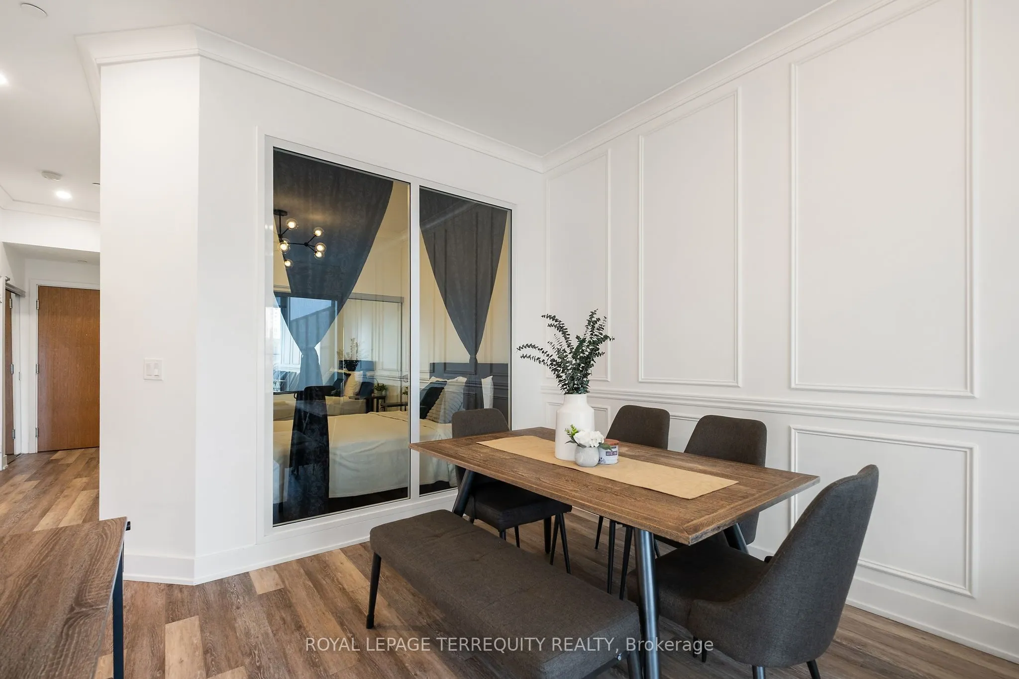 30 Shore Breeze Drive, #528