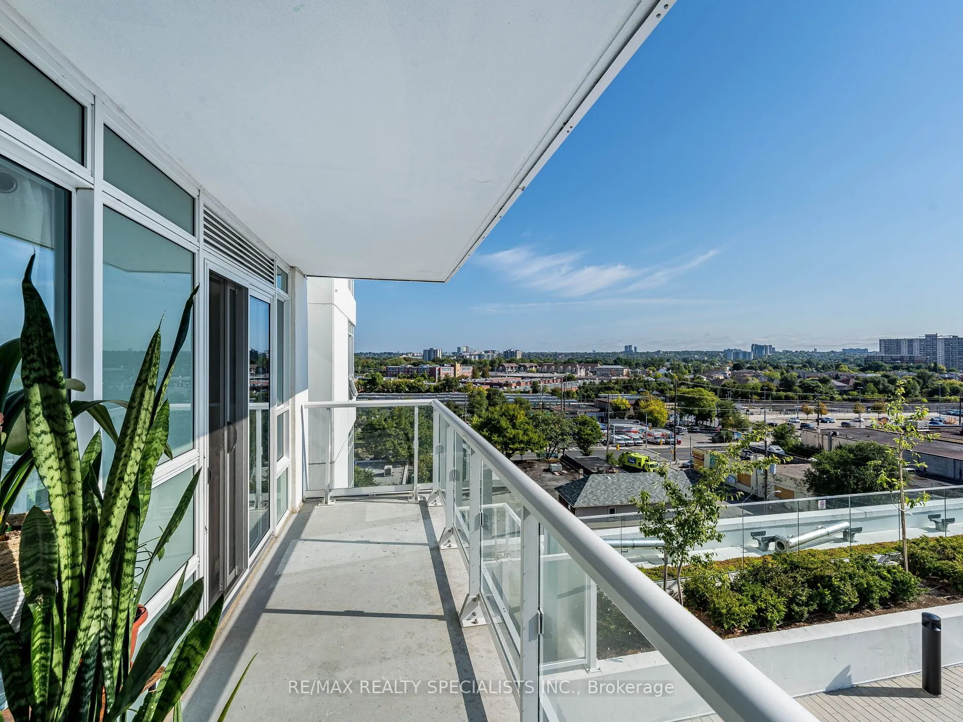 10 Wilby Crescent, #802