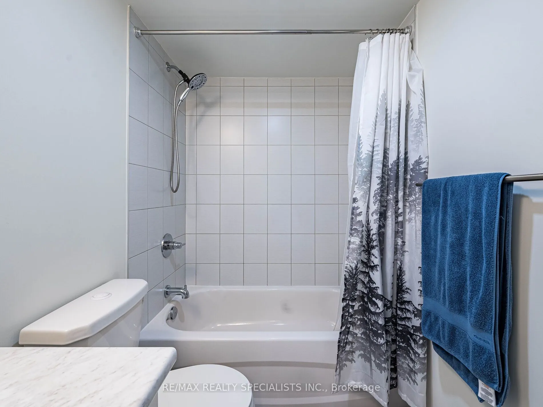 10 Wilby Crescent, #802