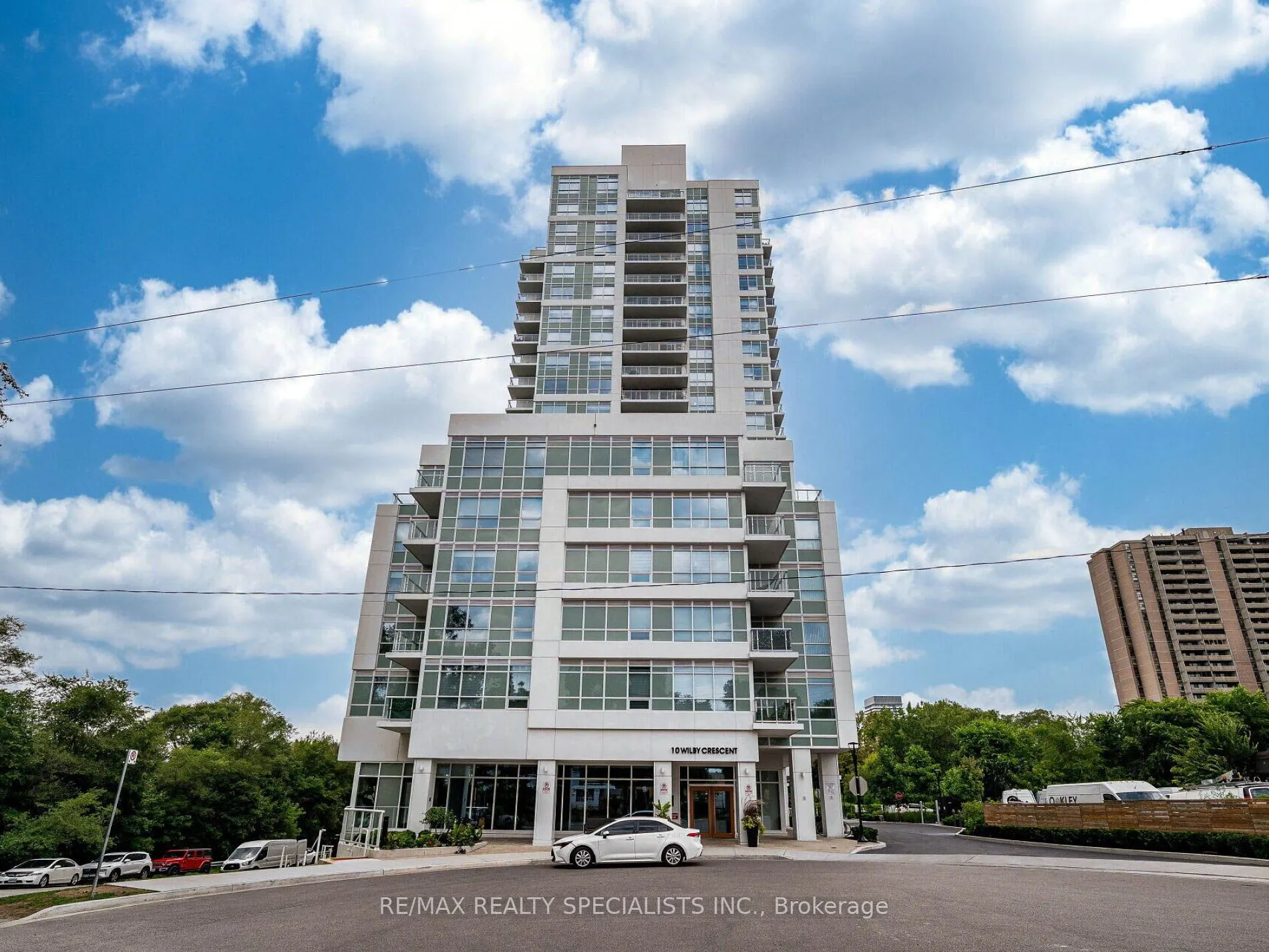 10 Wilby Crescent, #802