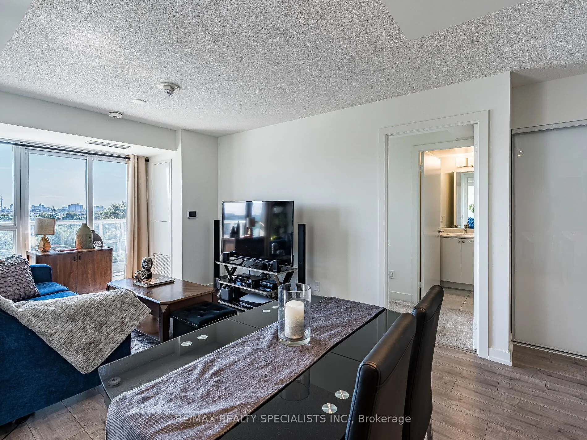 10 Wilby Crescent, #802