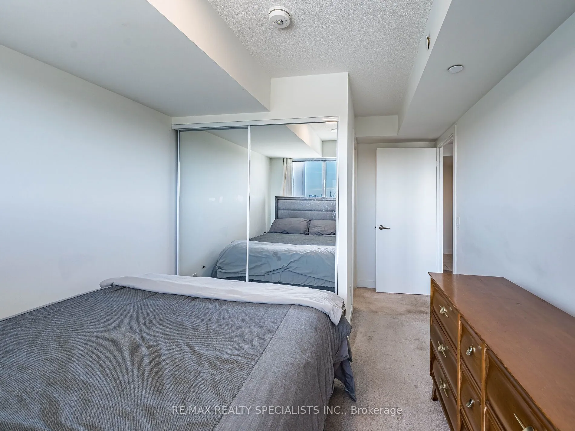 10 Wilby Crescent, #802