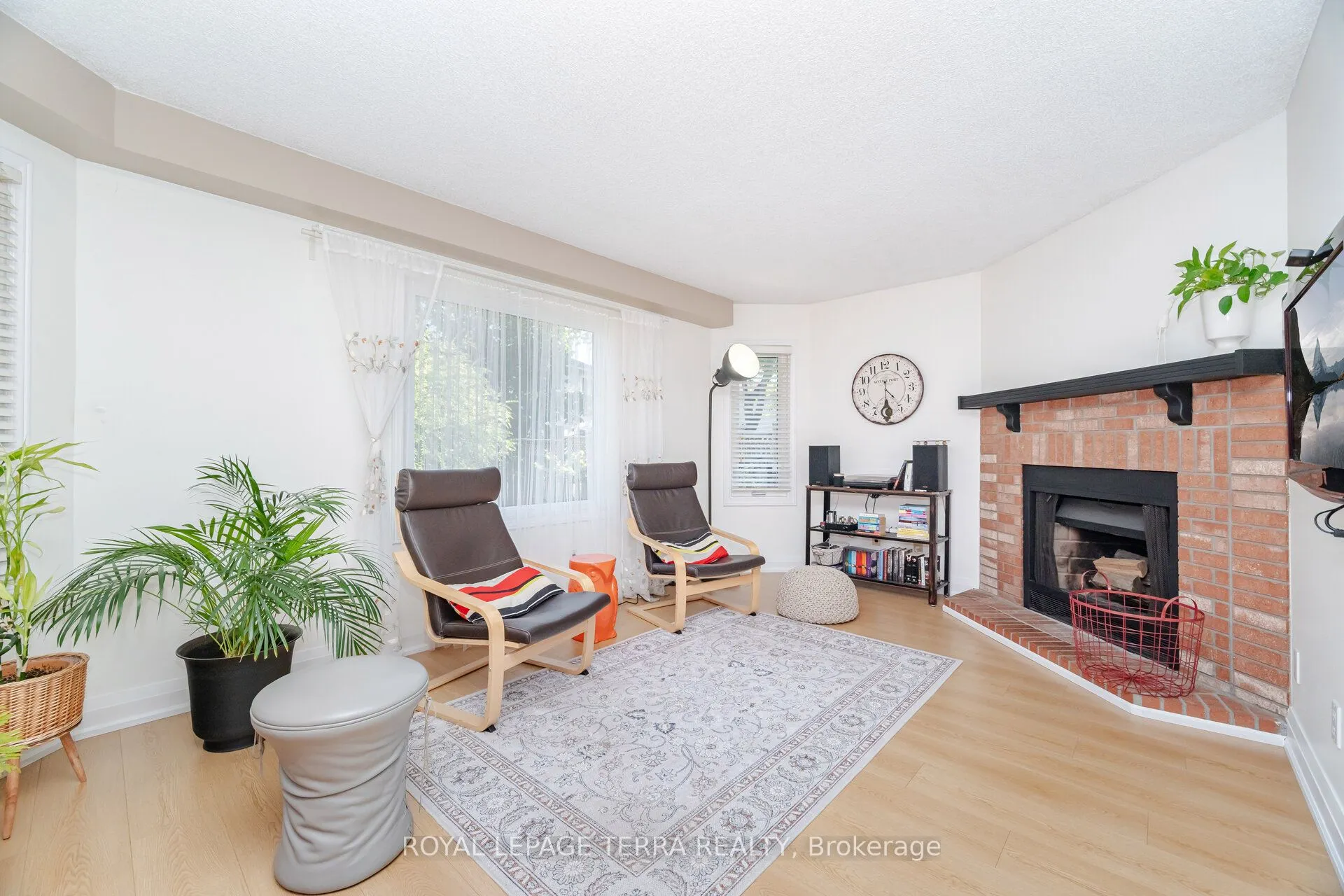 3541 Nutcracker Drive