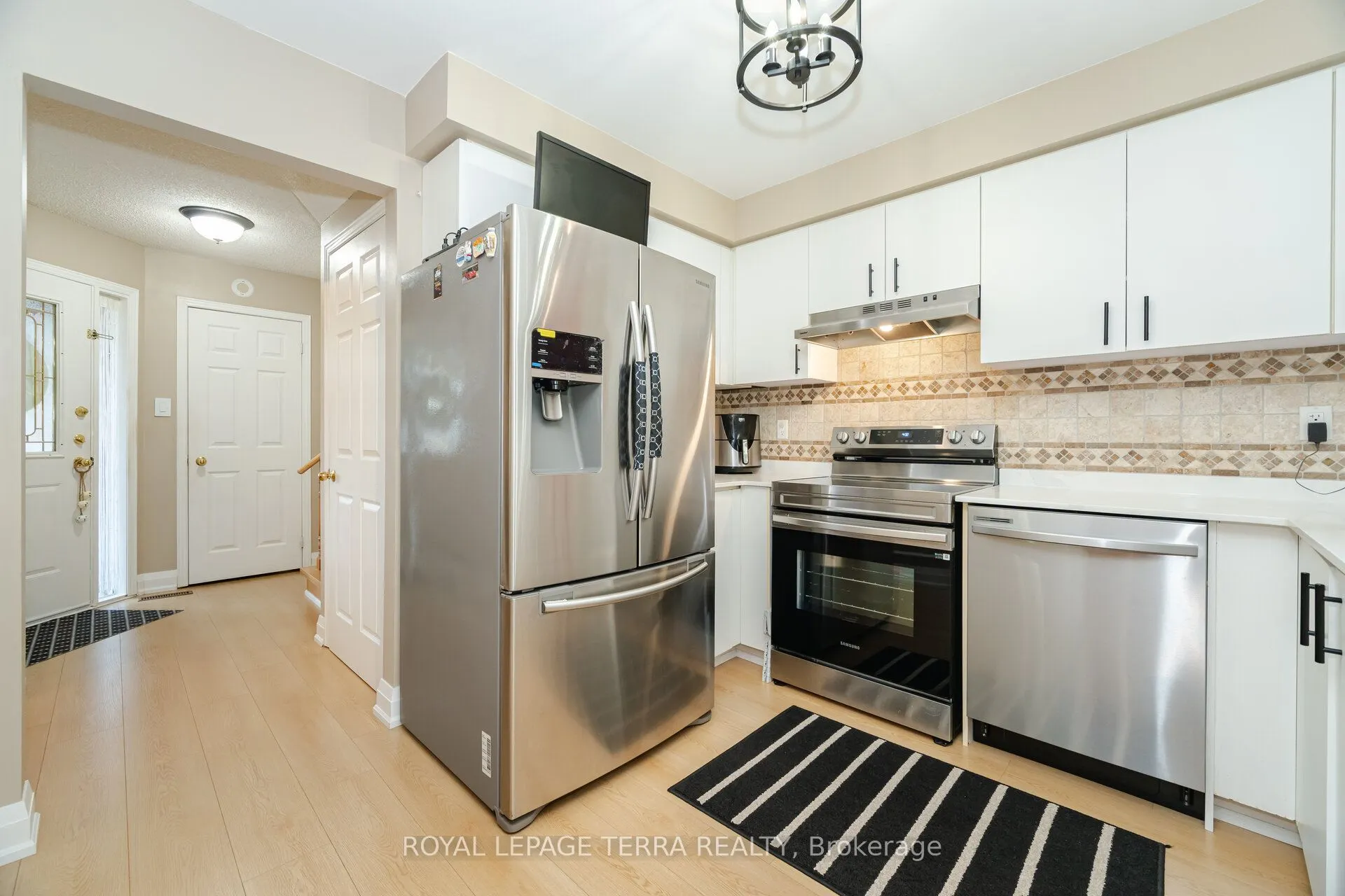 3541 Nutcracker Drive