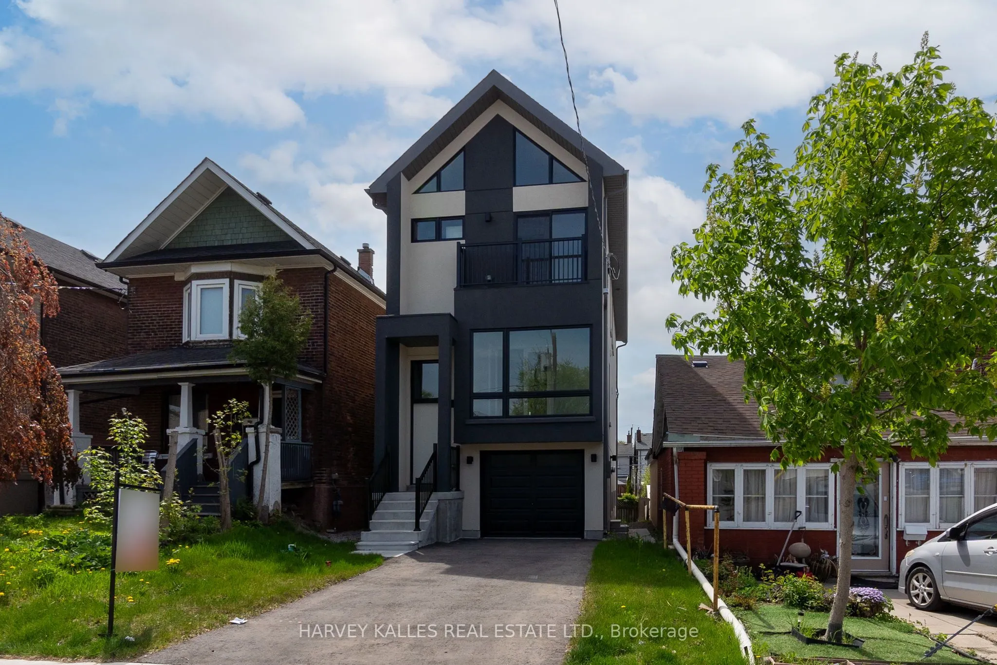 19 Lambton Avenue