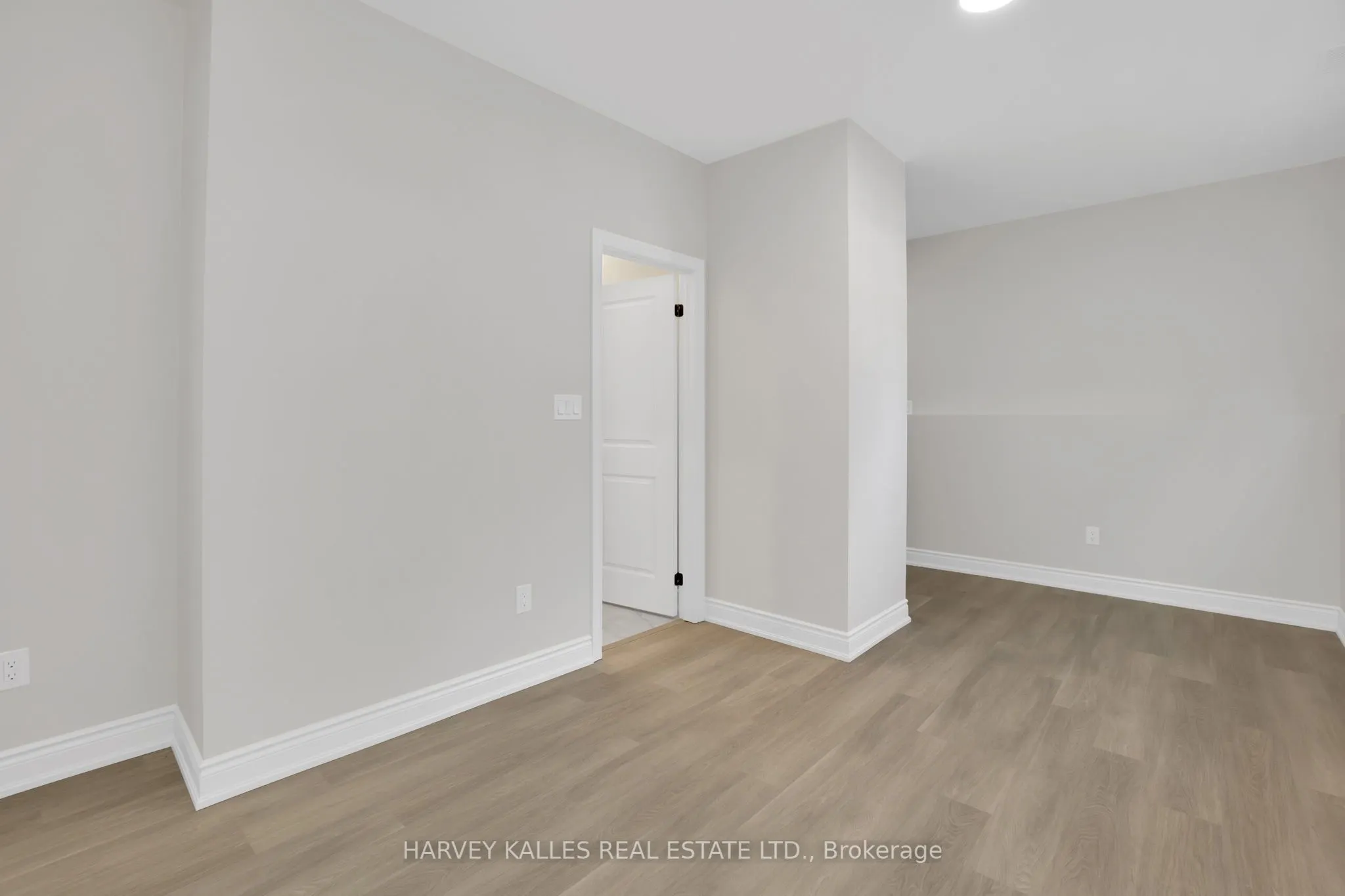 19 Lambton Avenue